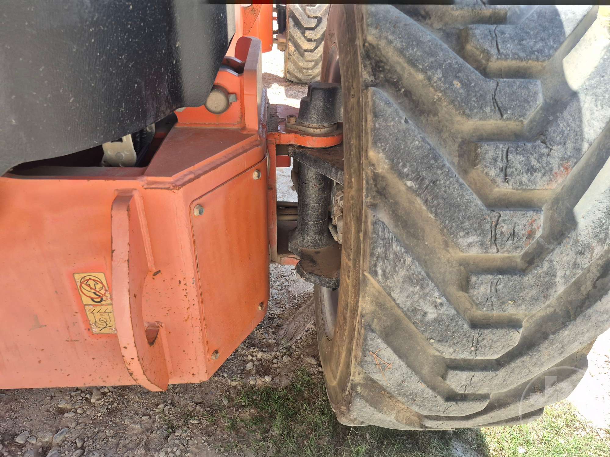 2013 JLG 1200SJP
