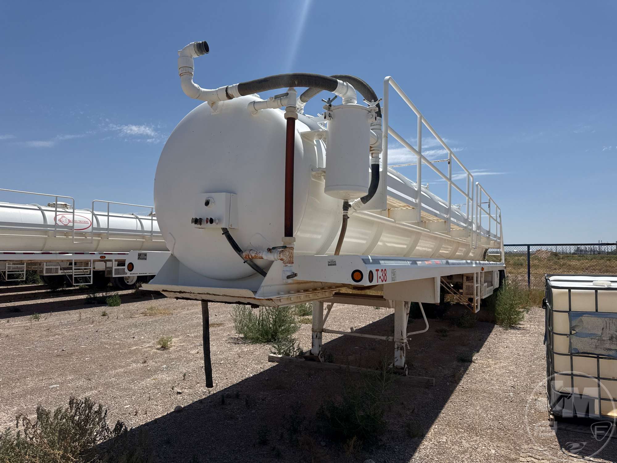 Photo of 2011 Dragon VAC TANK TRAILER