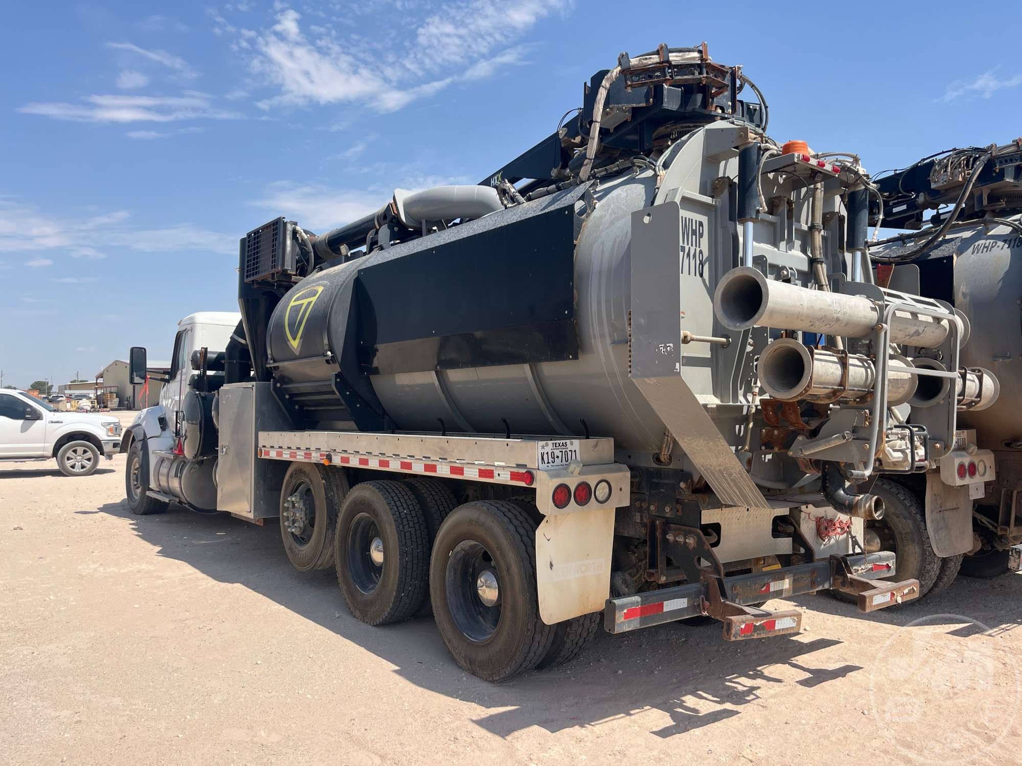 2021 Kenworth T880