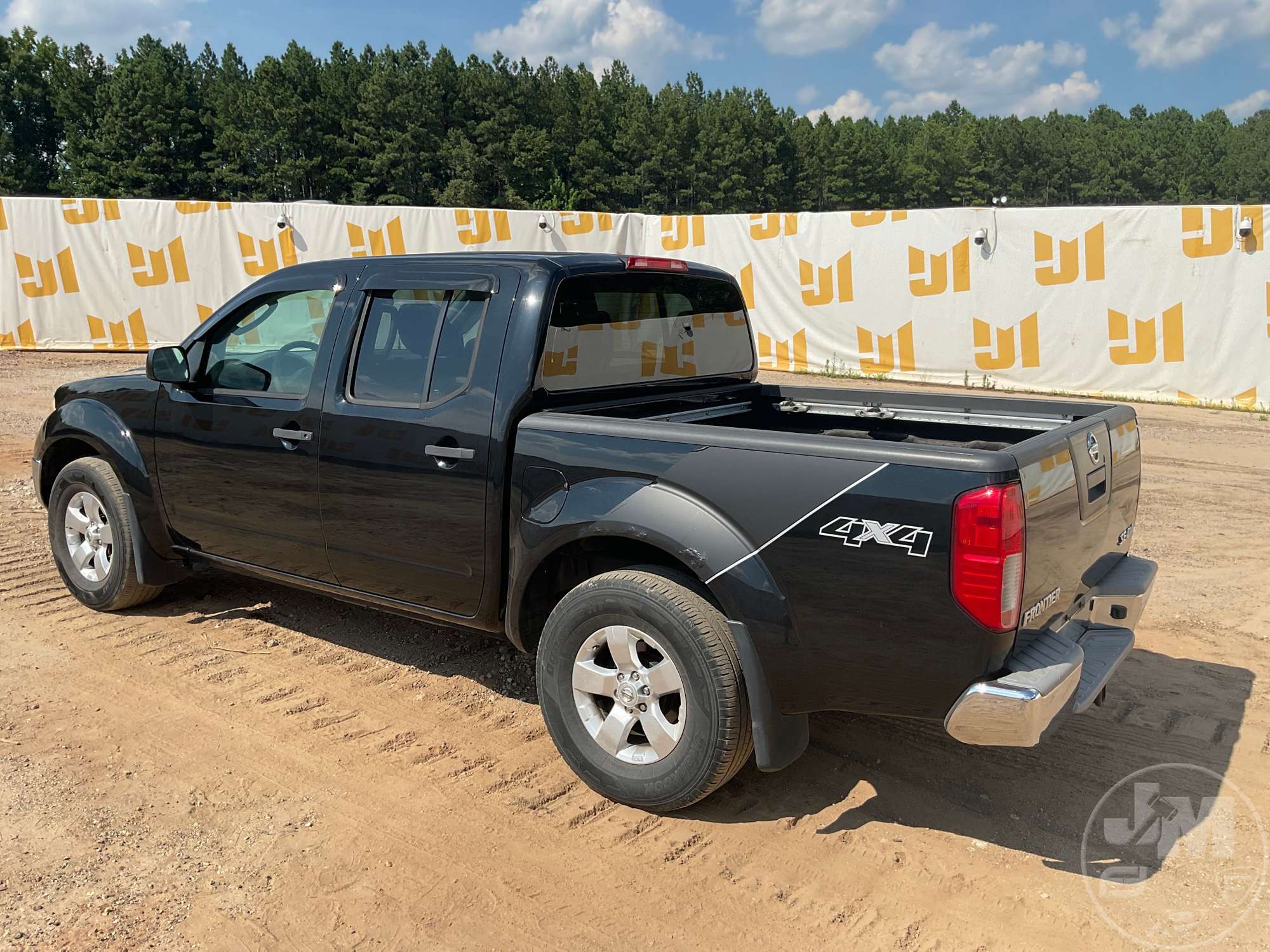 2010 Nissan FRONTIER