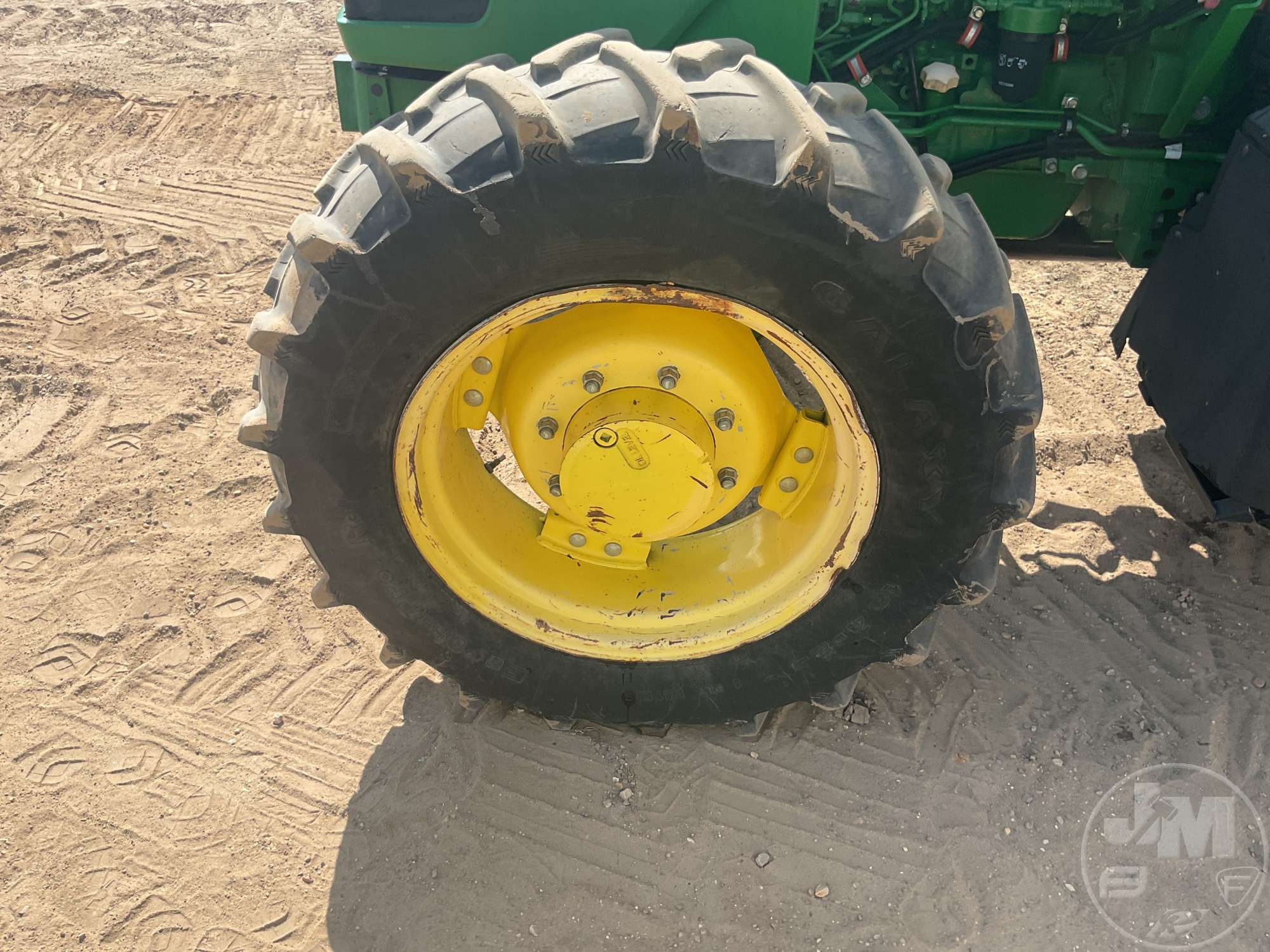 2014 John Deere 5085E