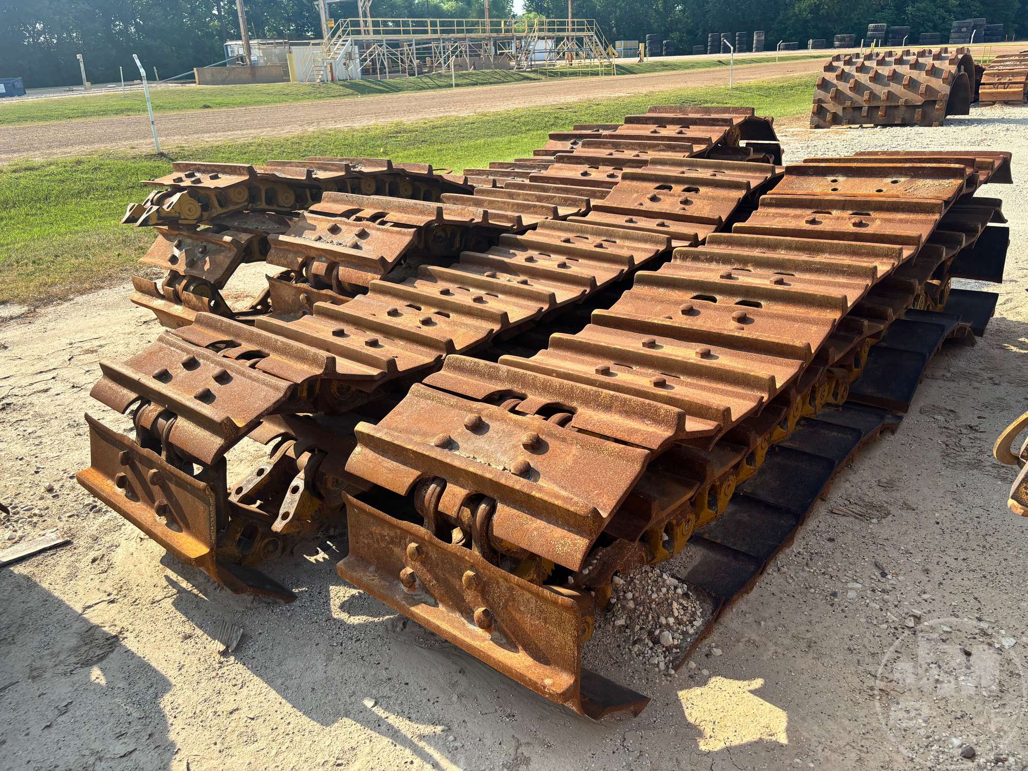  Caterpillar 26 3/4 INCH TRACKS TO FIT D9T