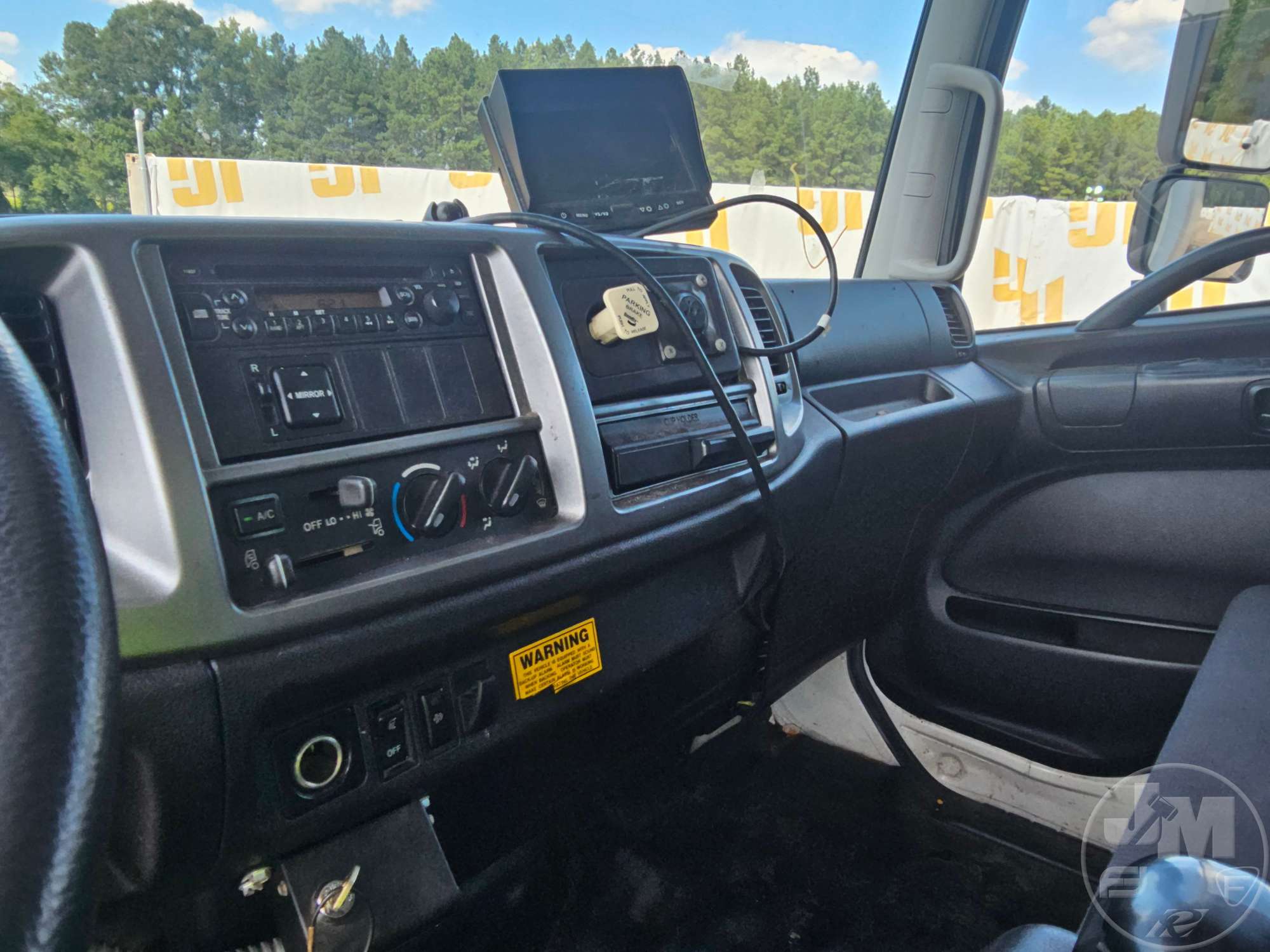 2012 Hino CONVENTIONAL TYPE TRUCK