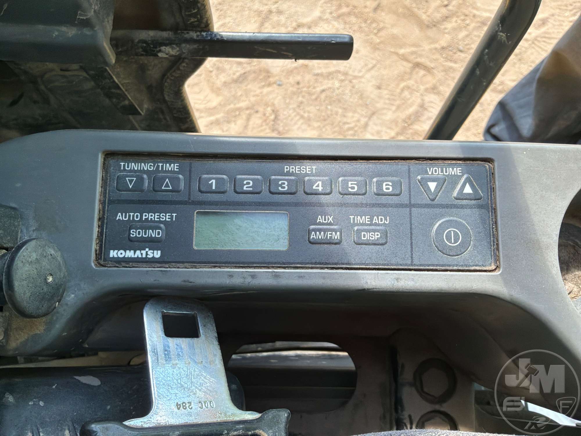 2019 Komatsu PC210LC-11
