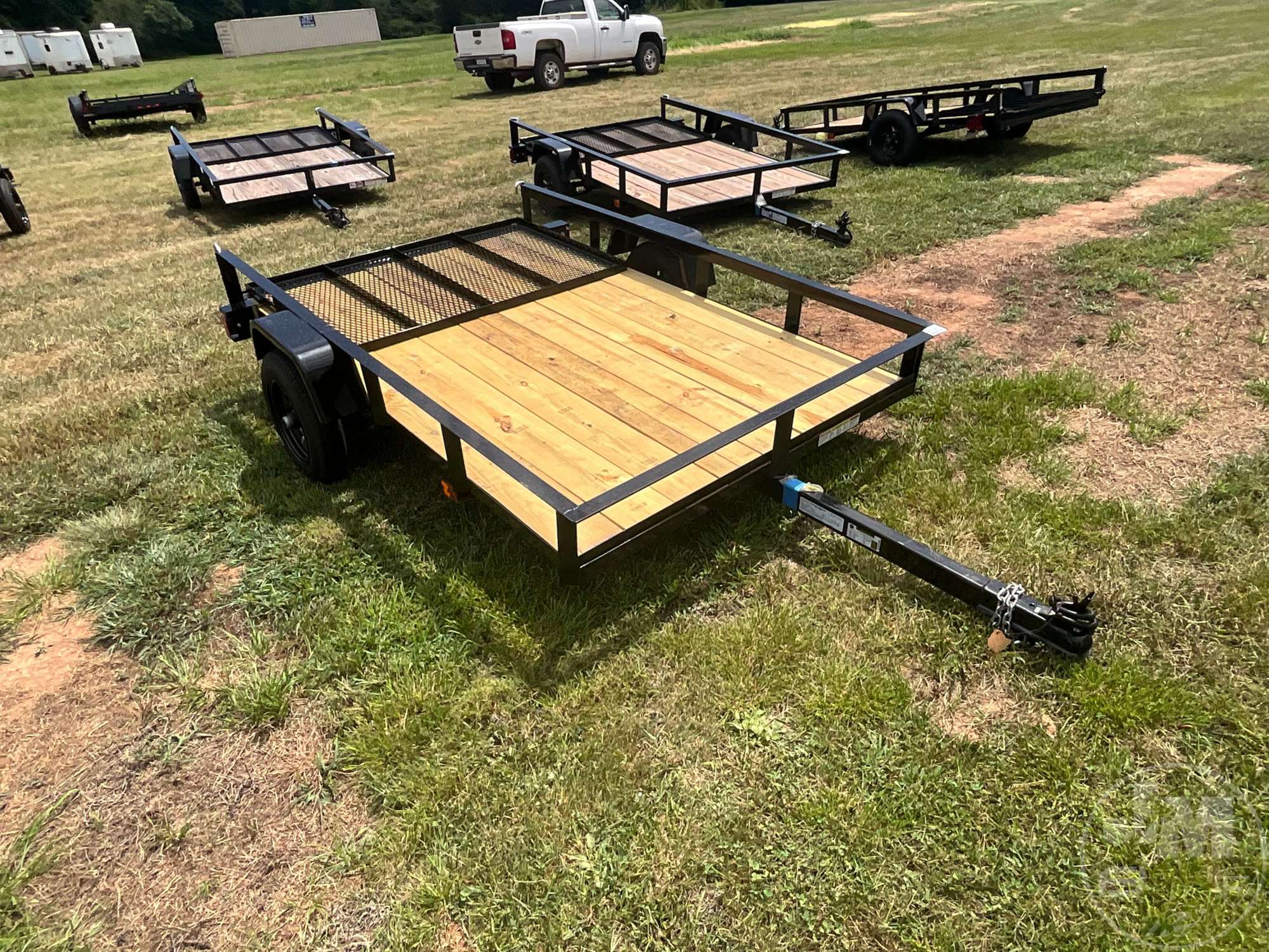 2027 TRIPLE CROWN TRAILERS, INC LD5X8S10O