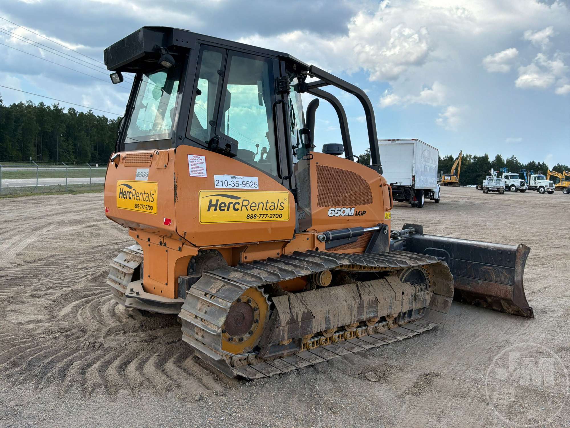2021 Case 650M