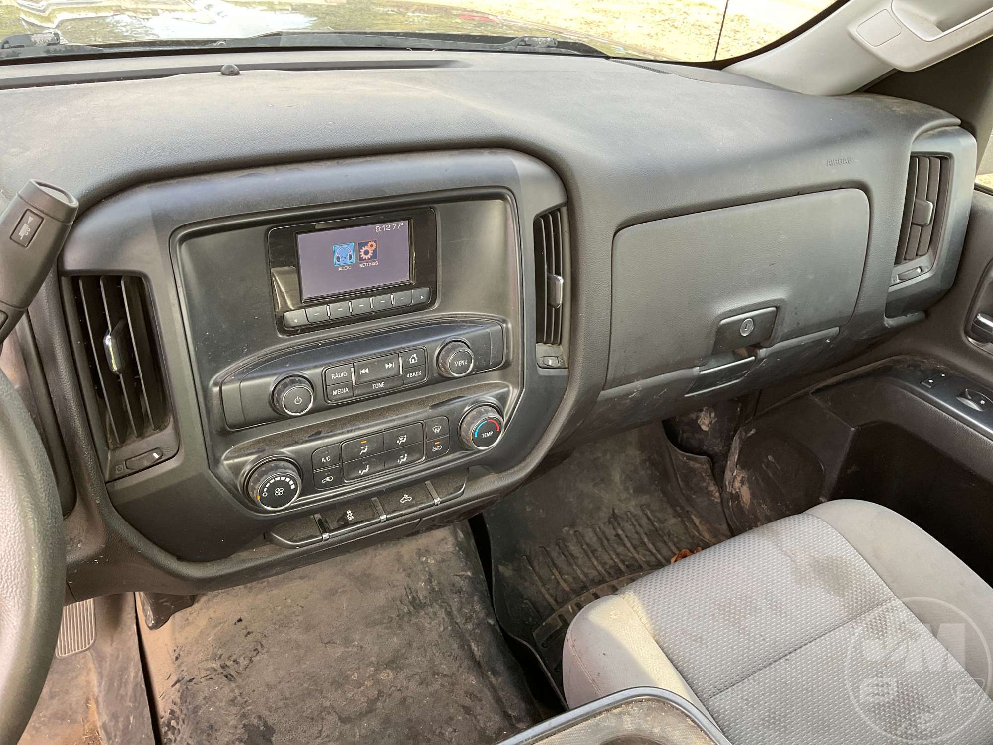 2015 Chevrolet SILVERADO