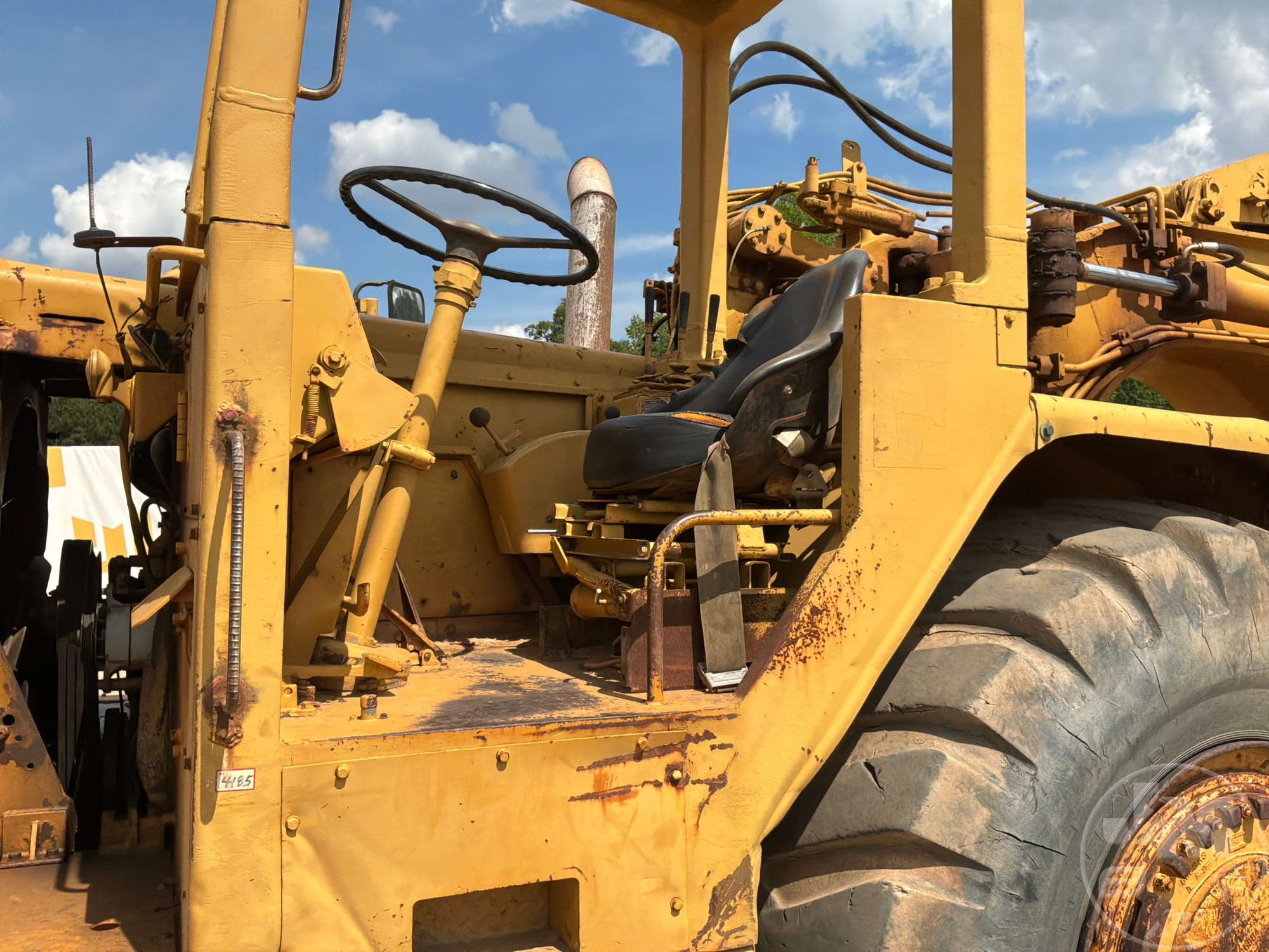 1984 Caterpillar 621B