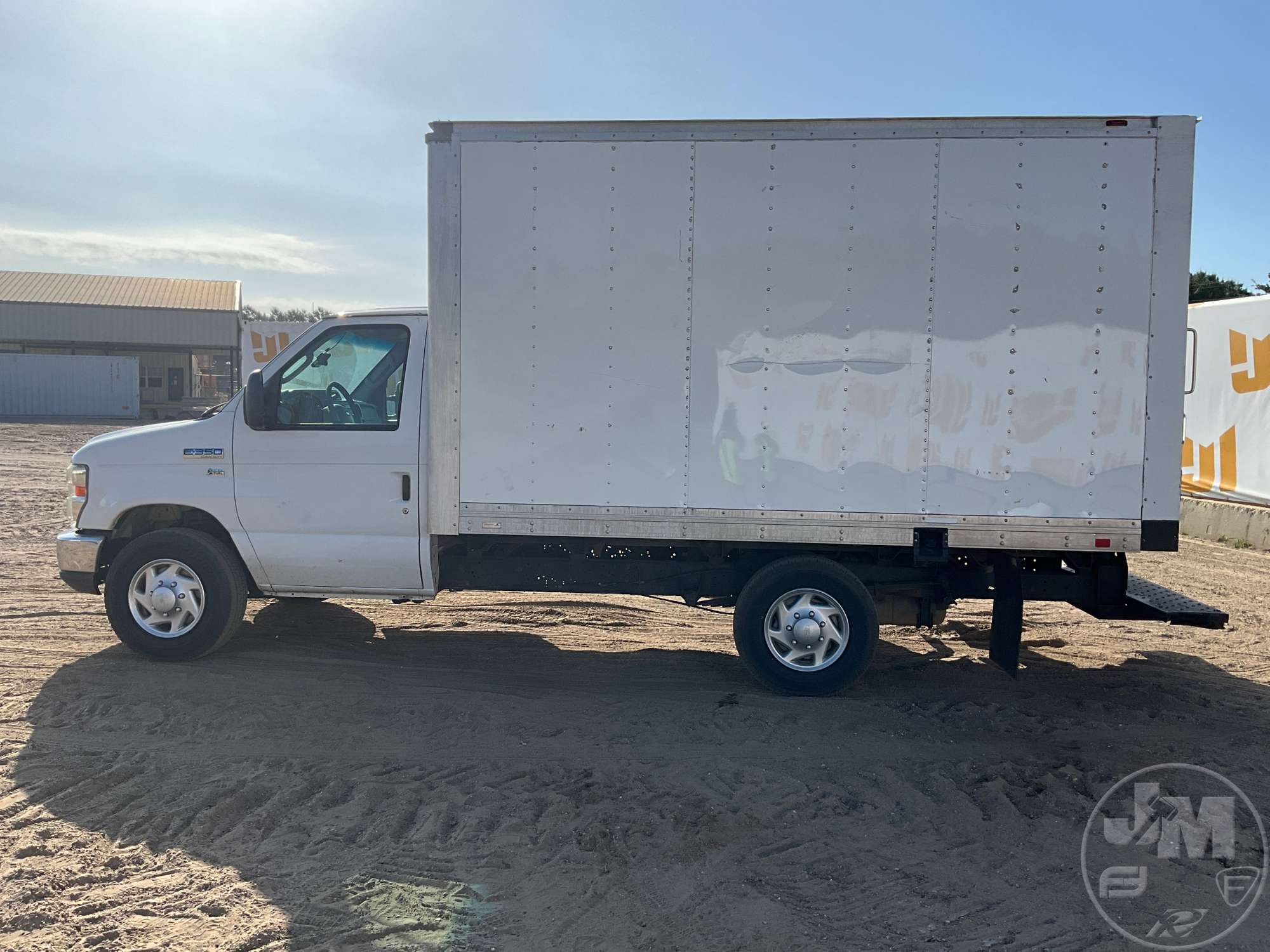 2015 Ford E-350