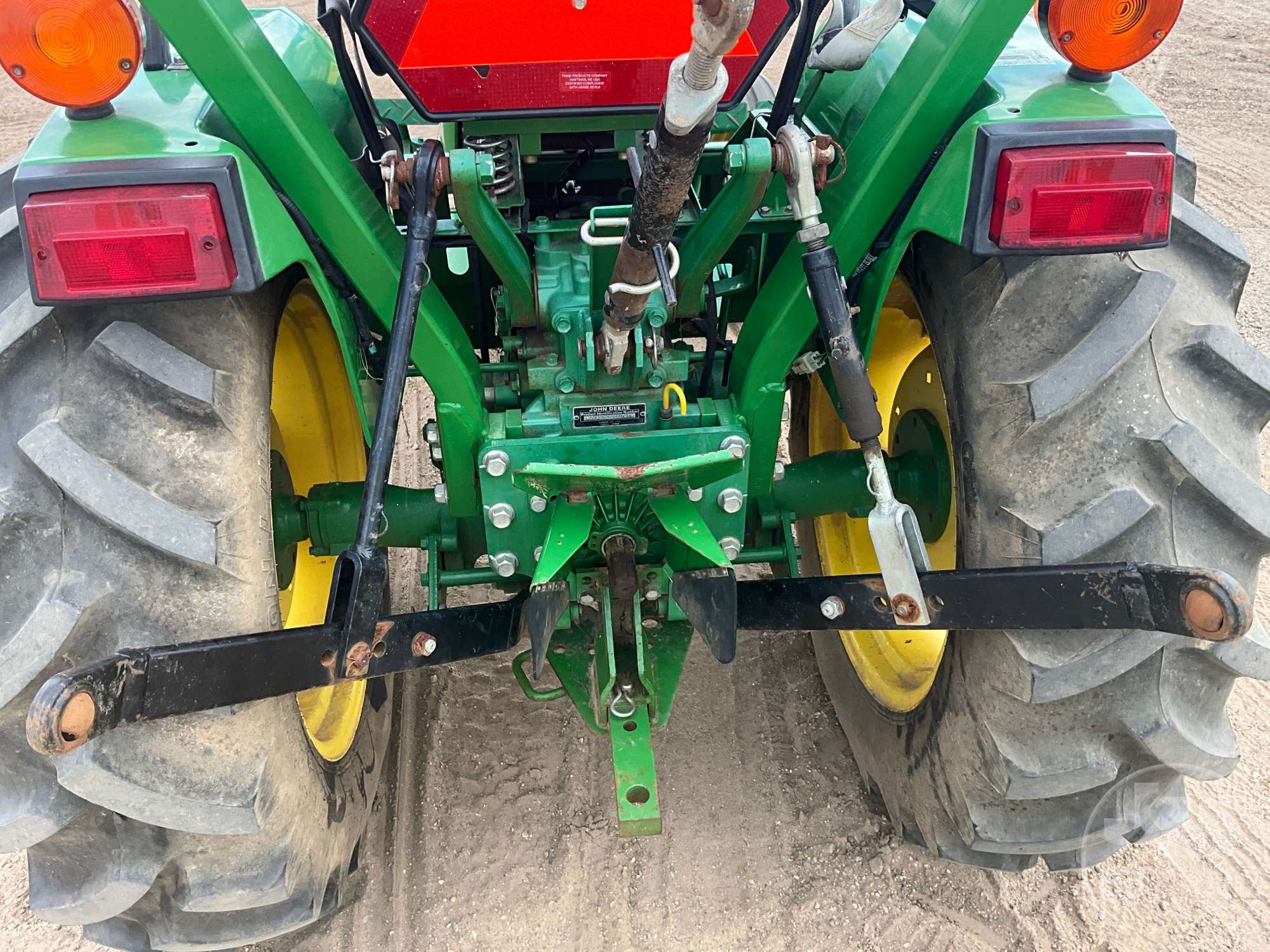 0 John Deere 3005