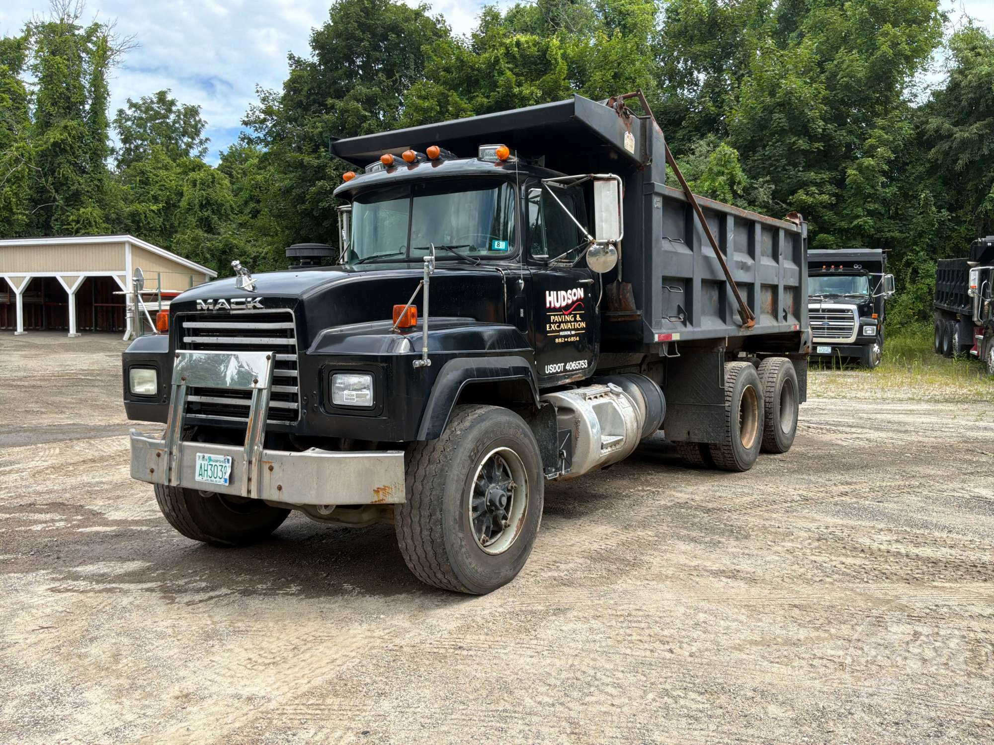 Photo of 1995 Mack RD 688S