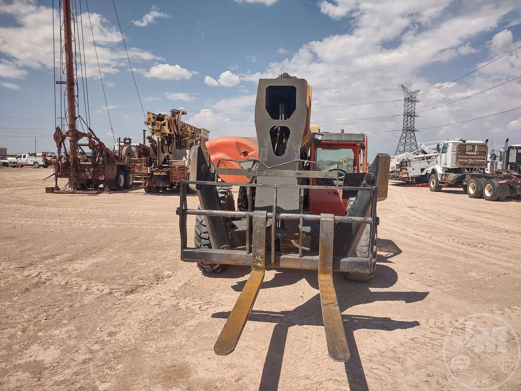 2007 JLG G10-55A