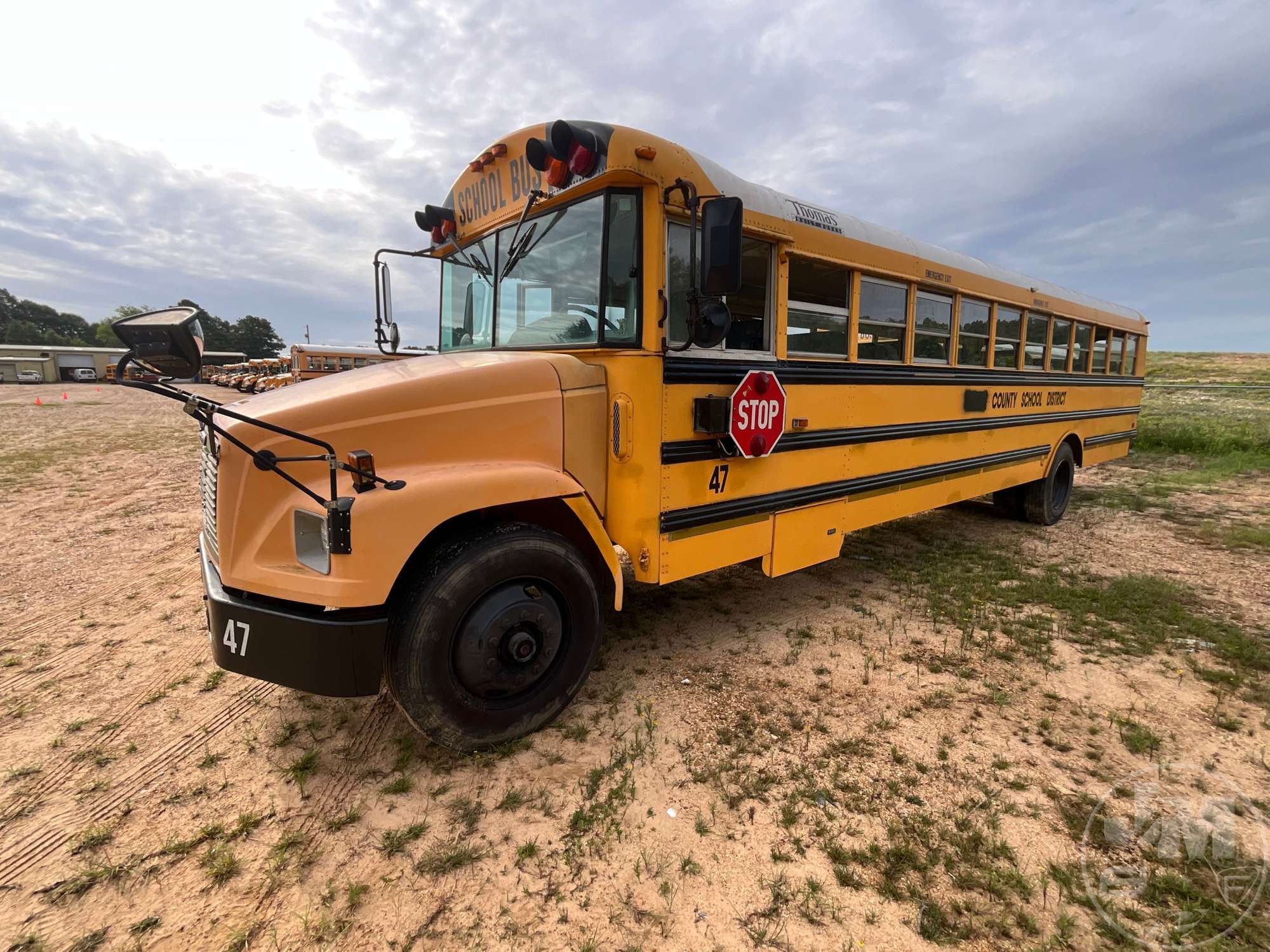 Photo of 2001 Freightliner FS 65 CHASSIS