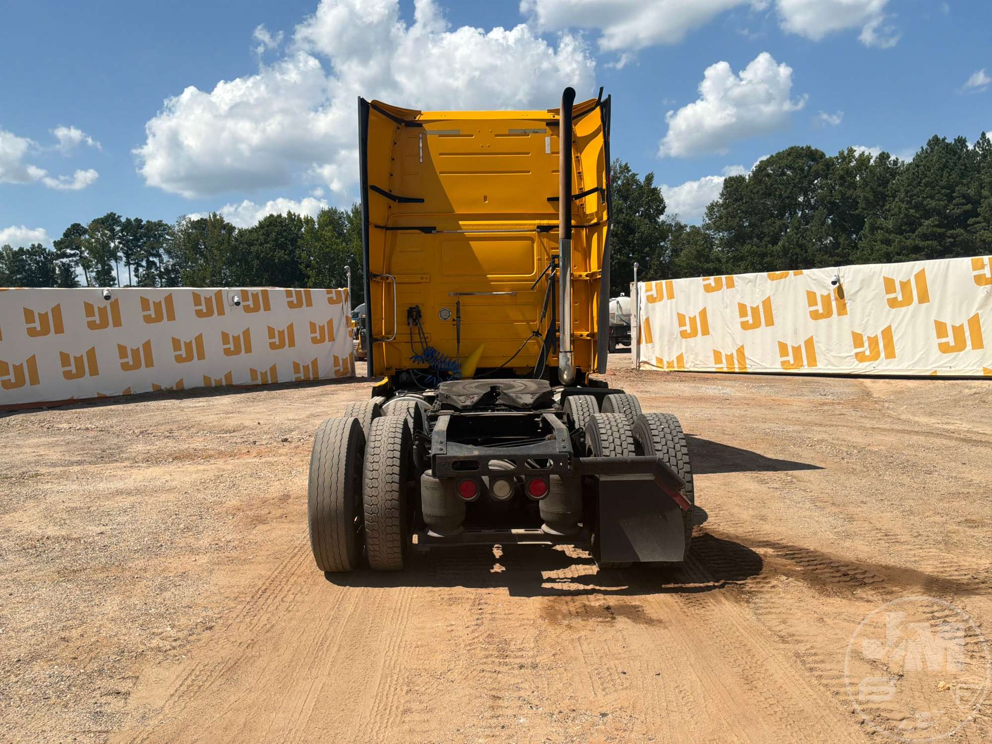 2012 Volvo VNL