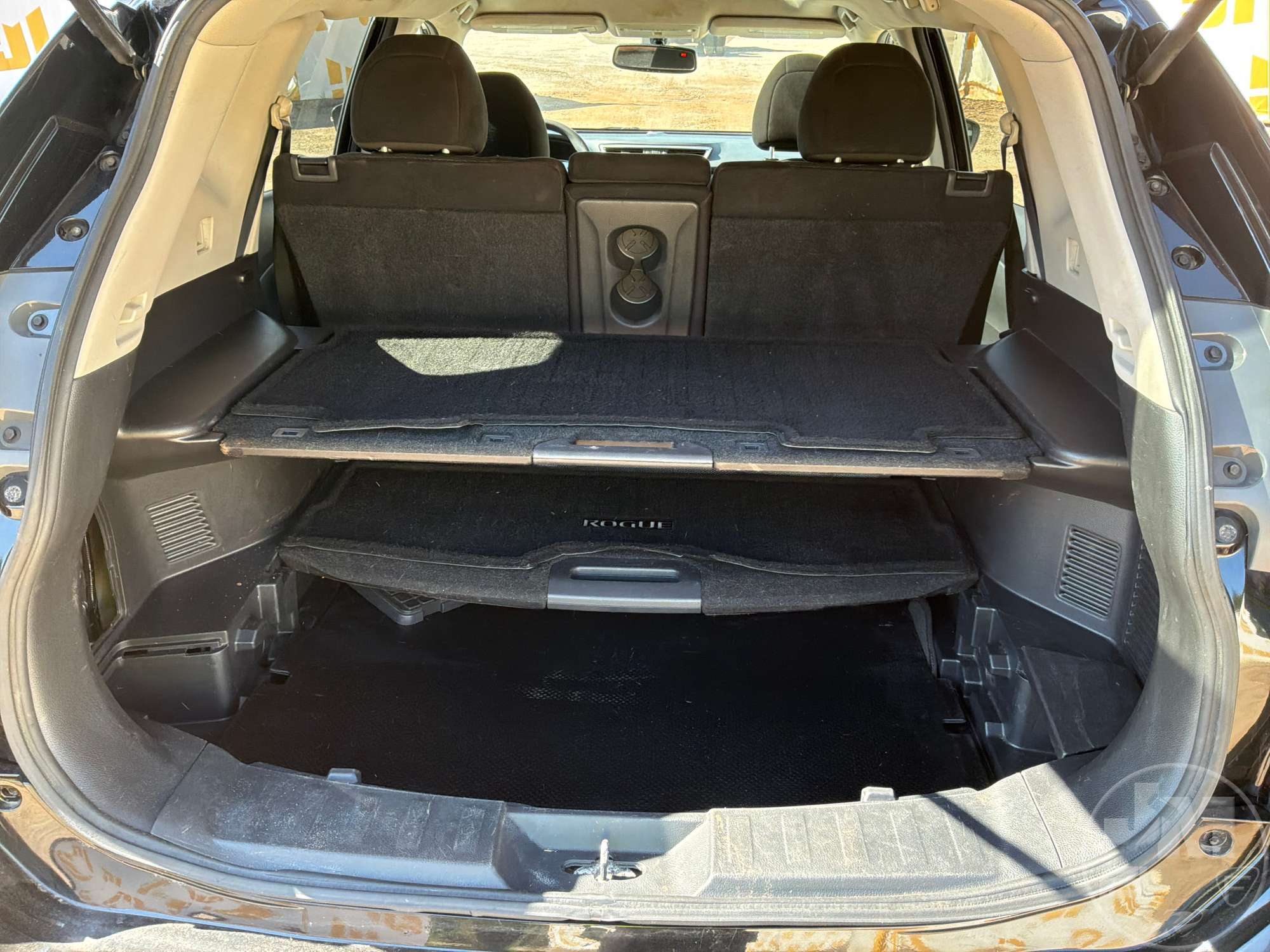 2015 Nissan ROGUE