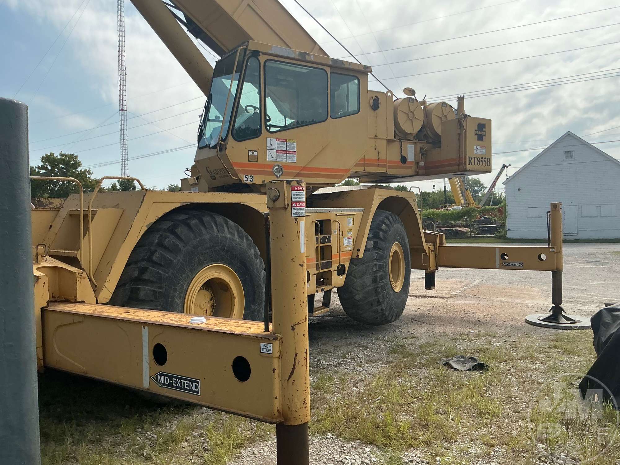 2000 Grove RT855B