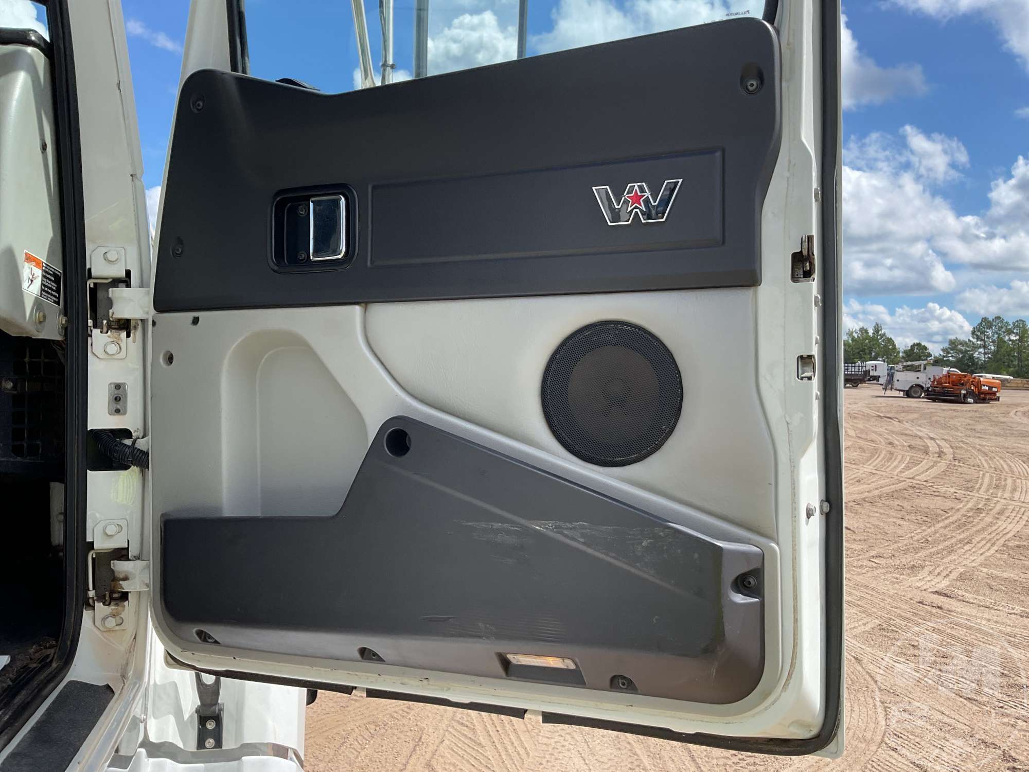 2017 Western Star 4700