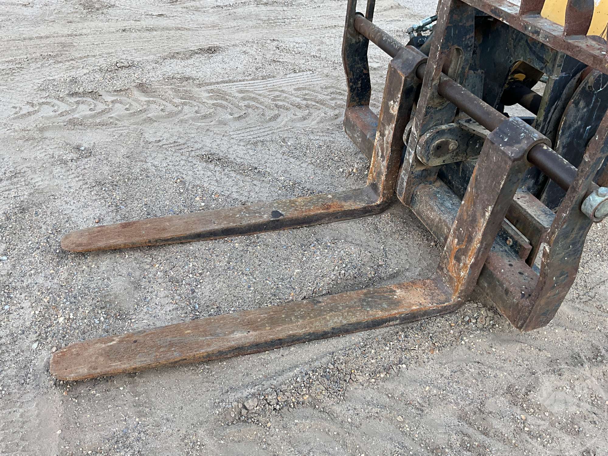 2009 Caterpillar TL943