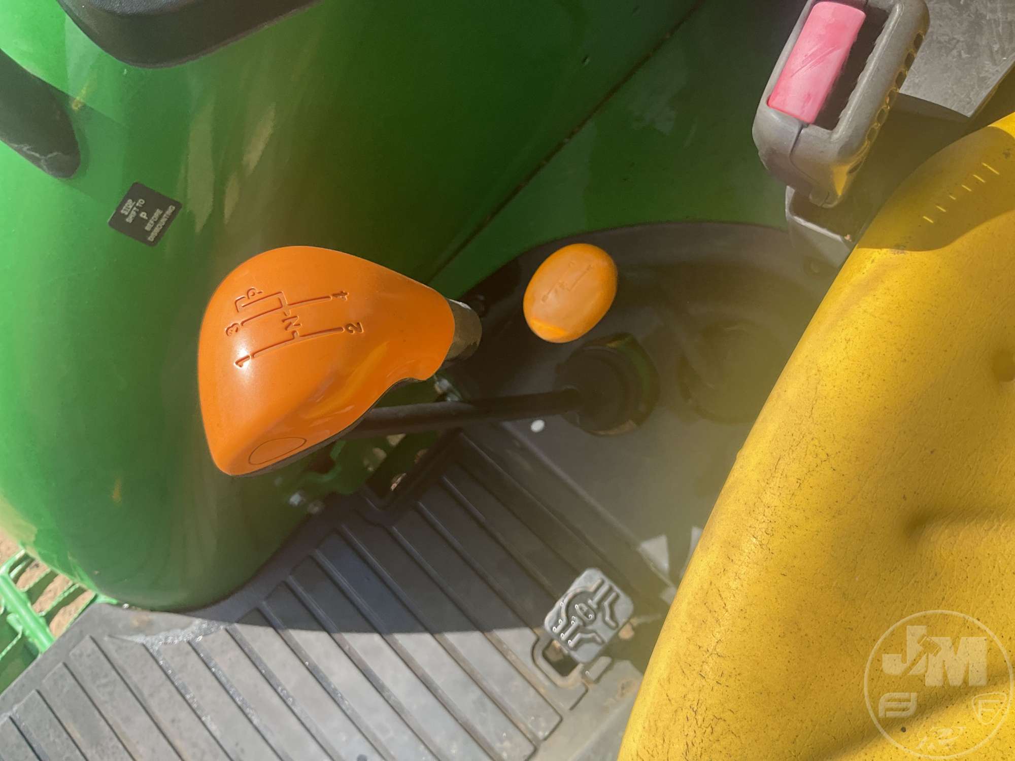 2014 John Deere 5085E