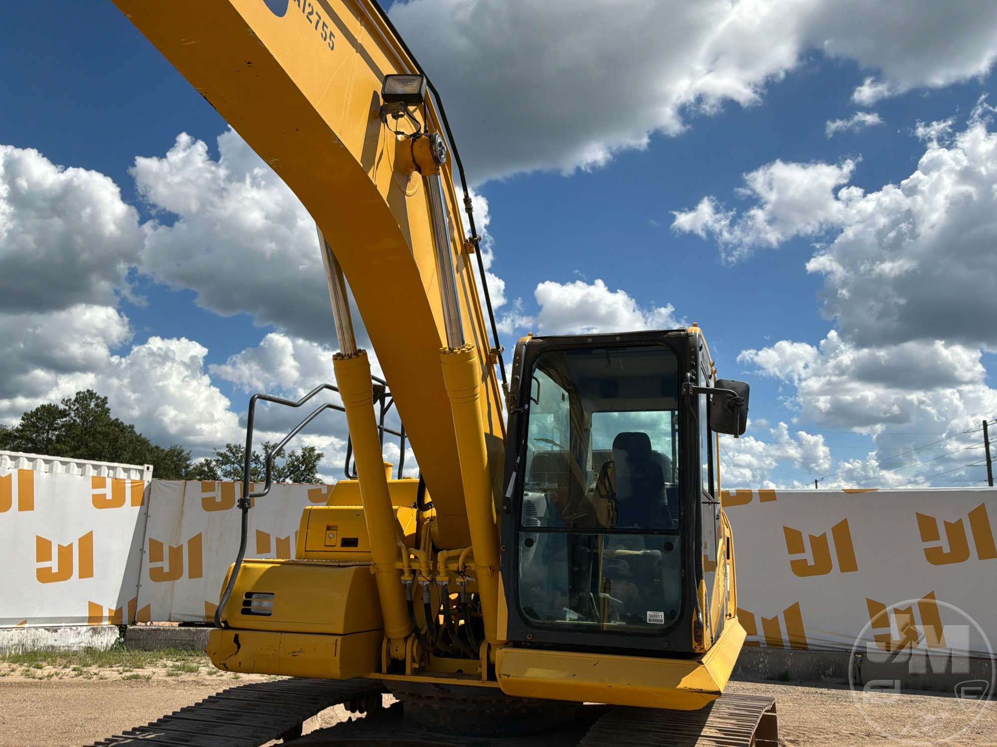 2019 Komatsu PC210LC-11