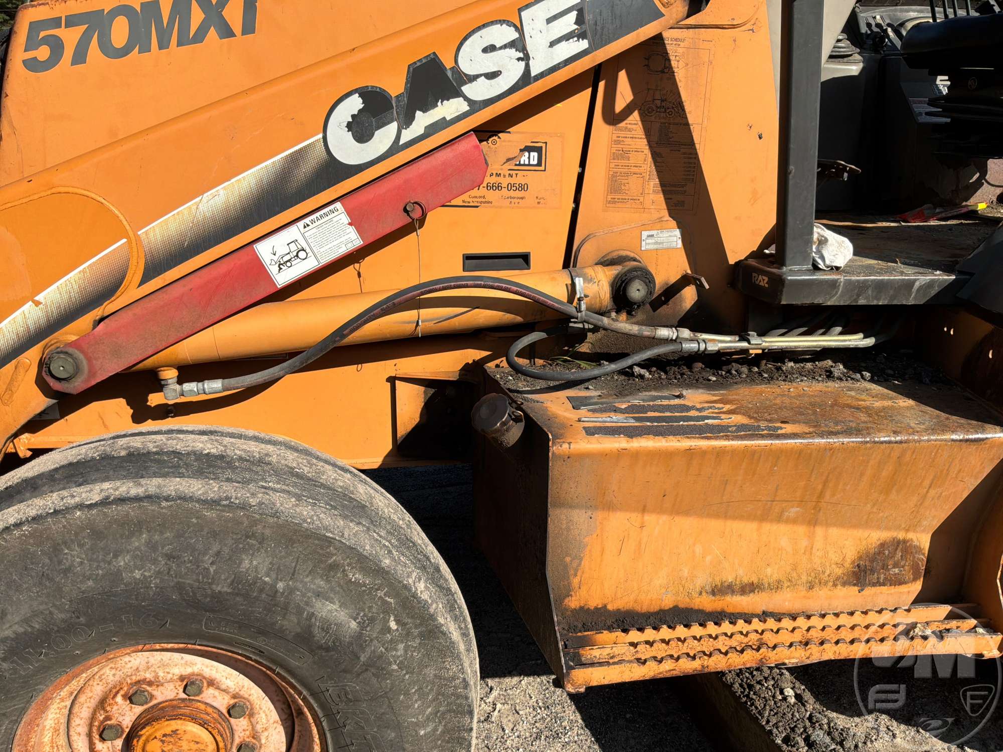 0 Case 570MXT