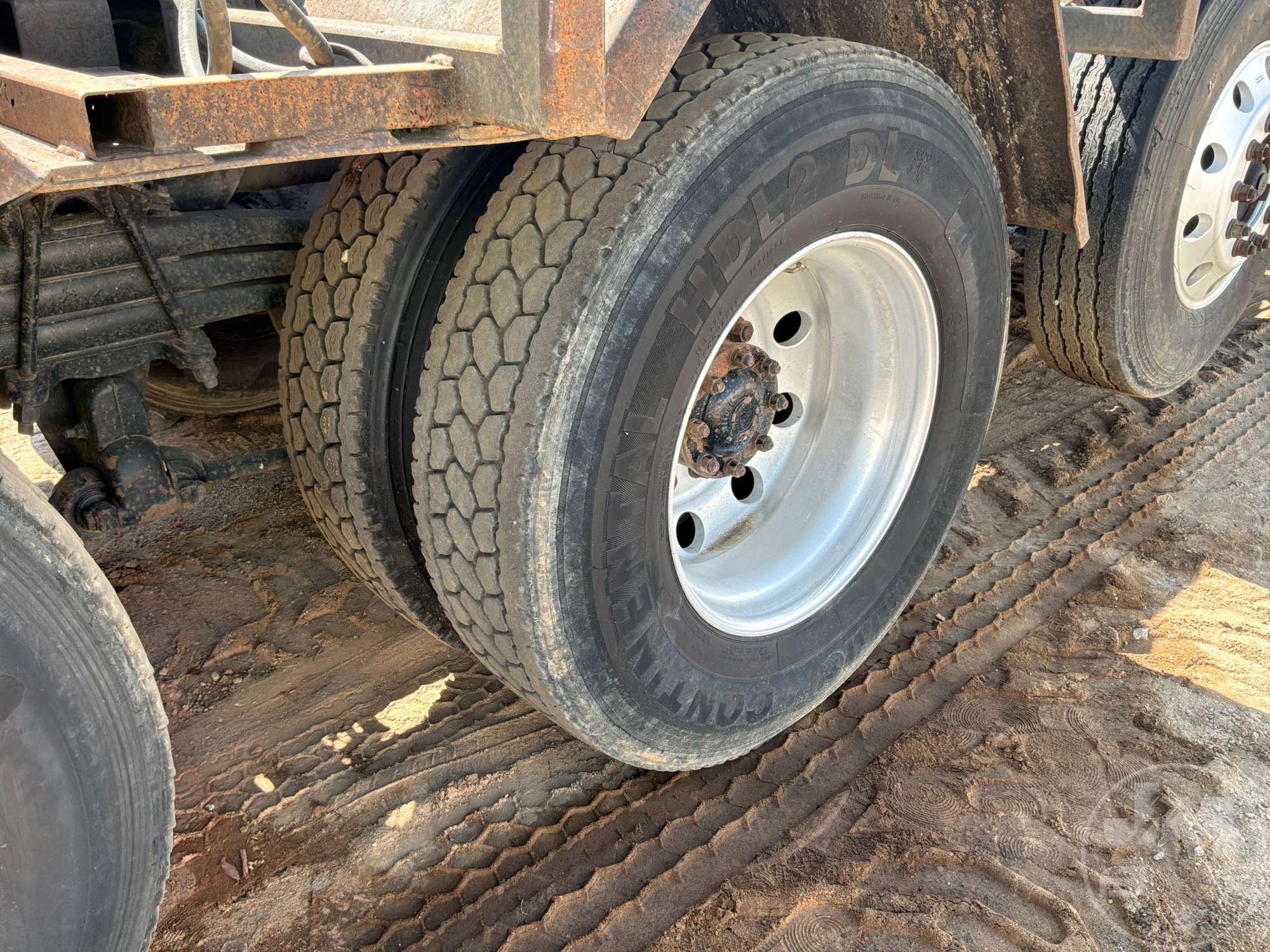 2003 Sterling L9500 SERIES