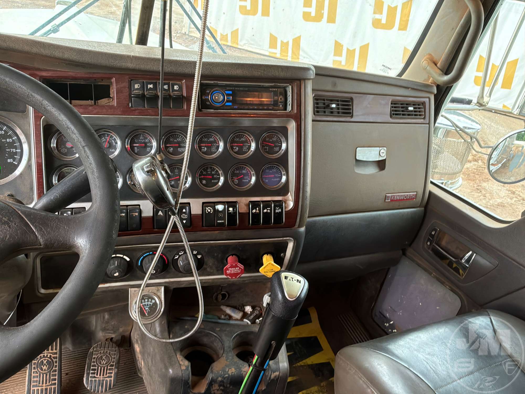 2009 Kenworth W9 SERIES