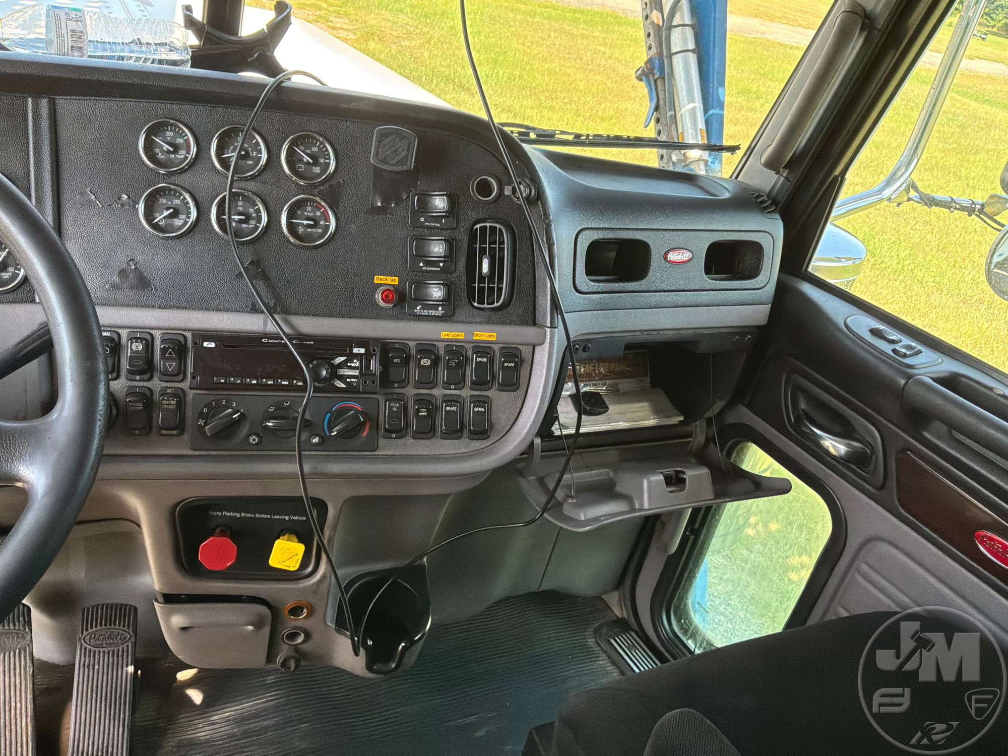 2016 Peterbilt 389