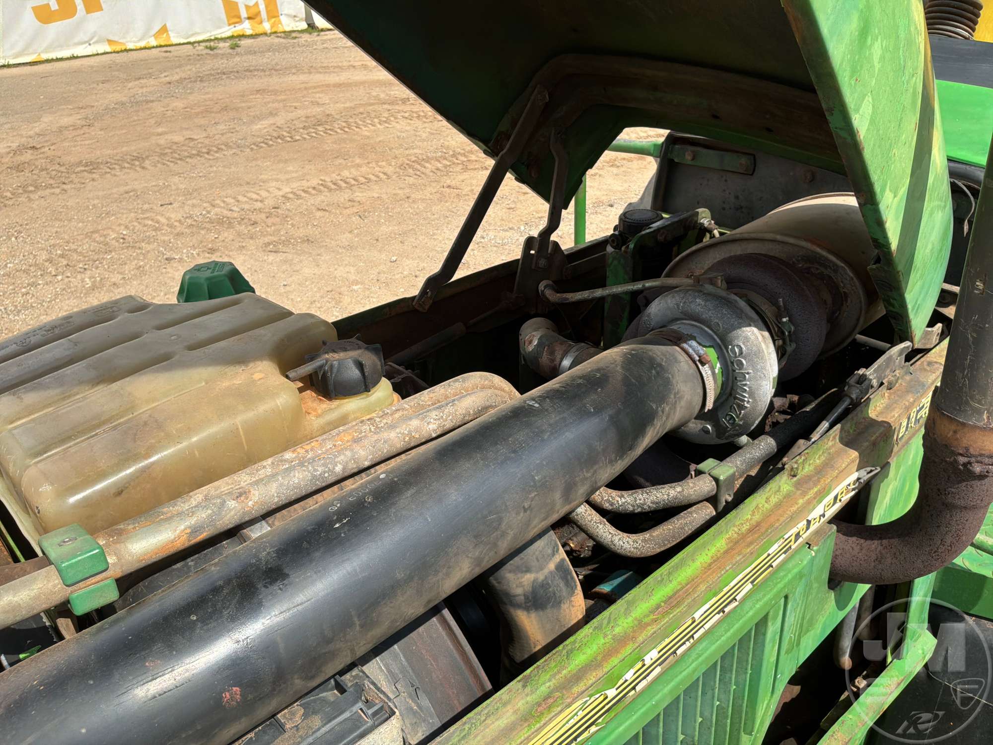 0 John Deere 6200