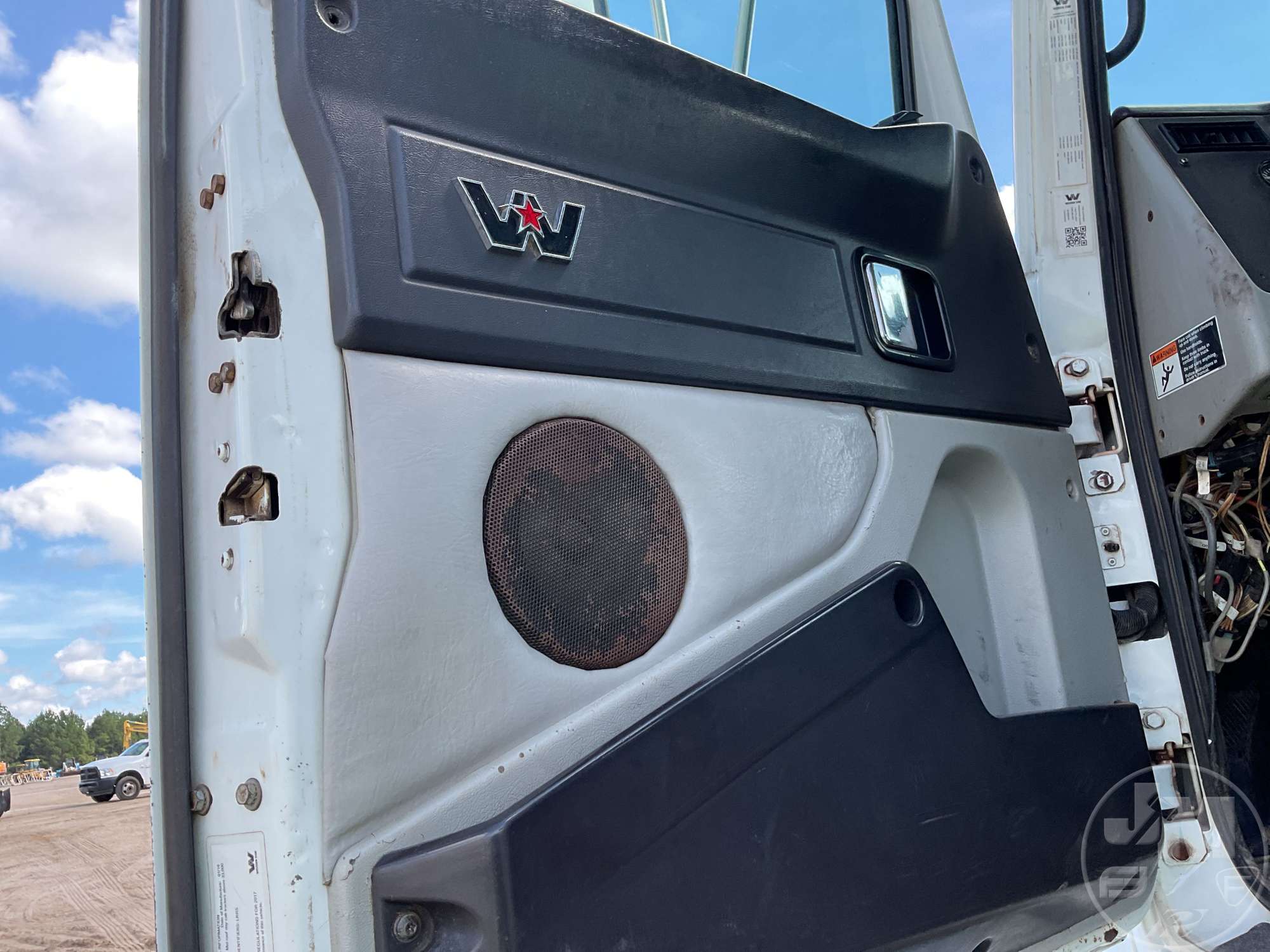 2017 Western Star 4700SF