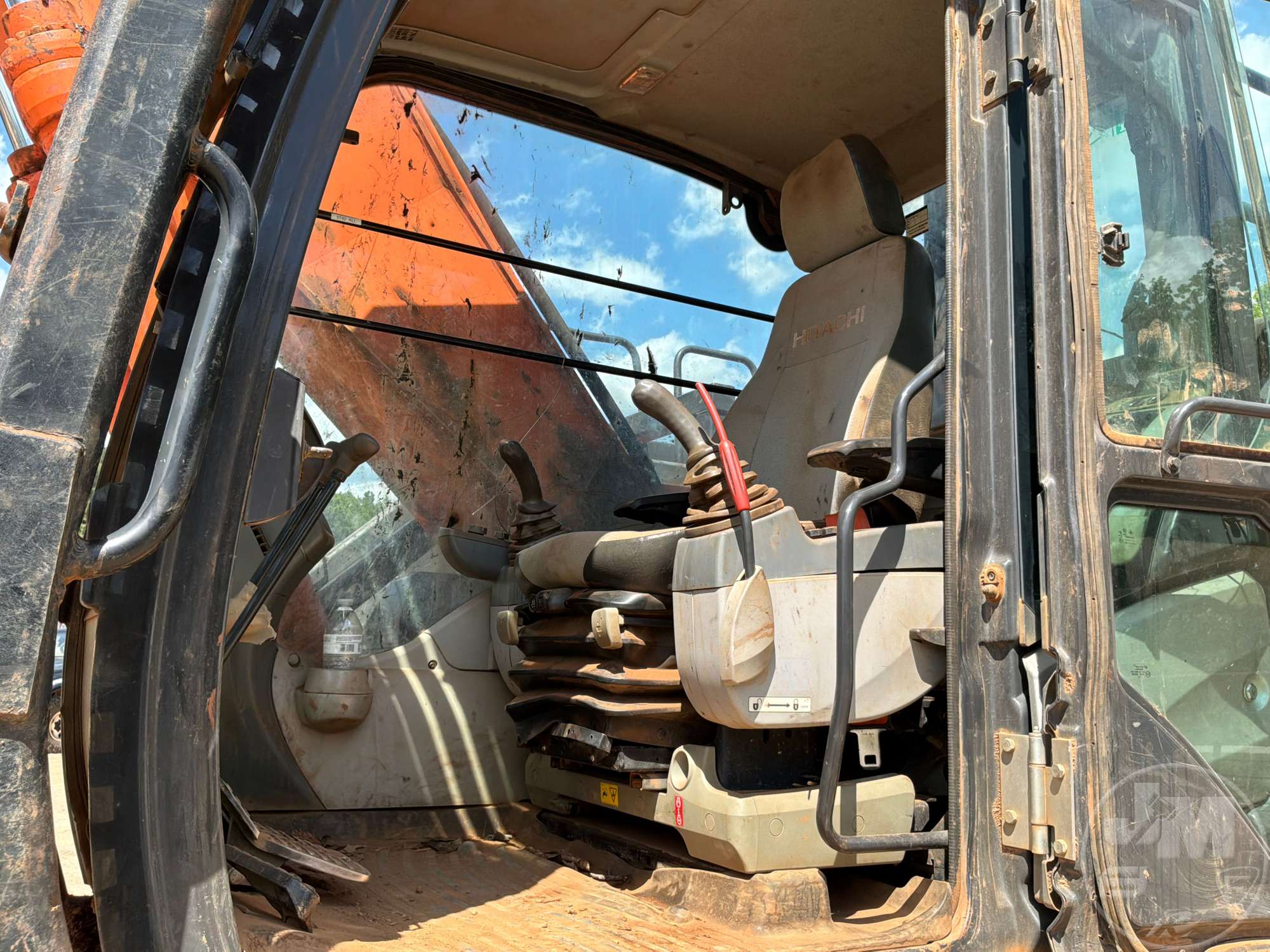 2019 Hitachi ZX300LC-6
