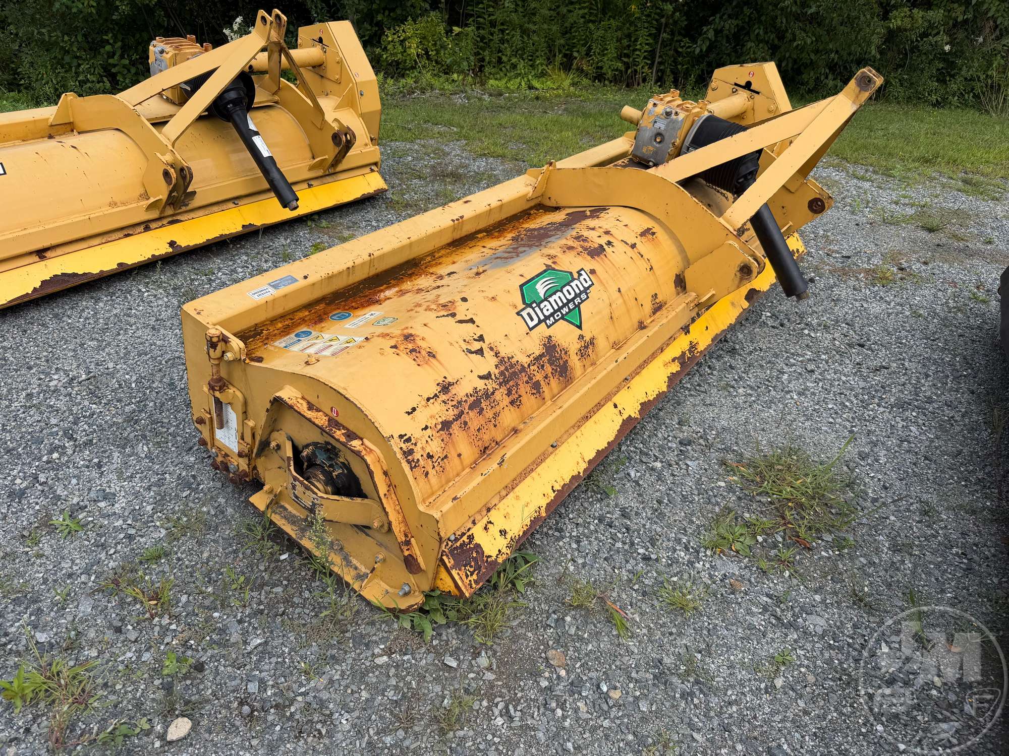 0 John Deere 5100E