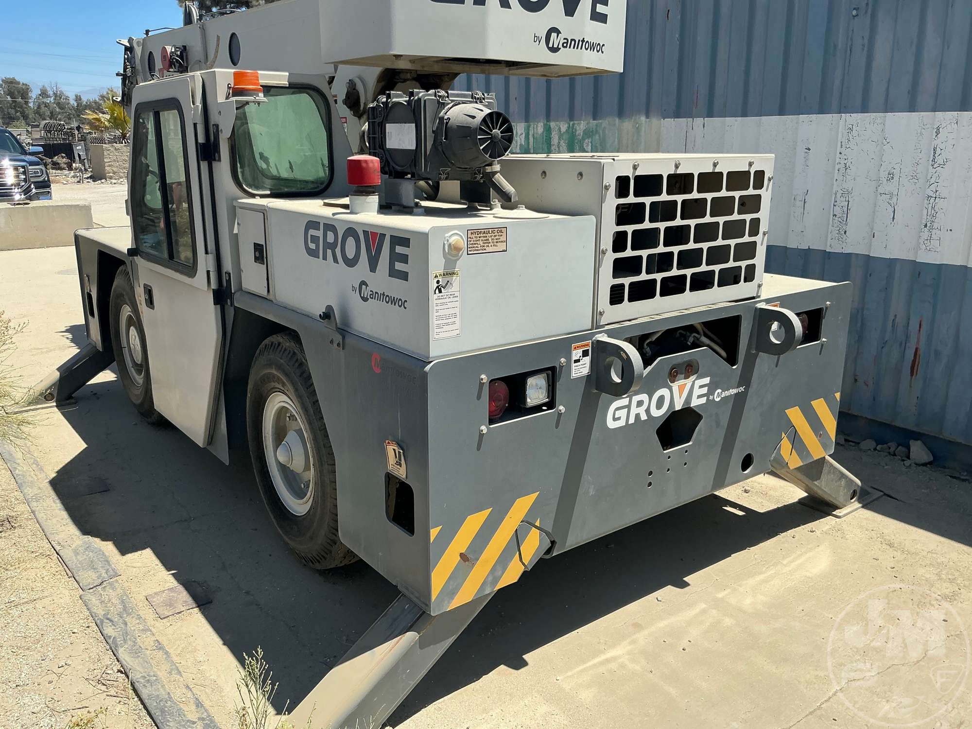 2017 Grove YB 4408-2