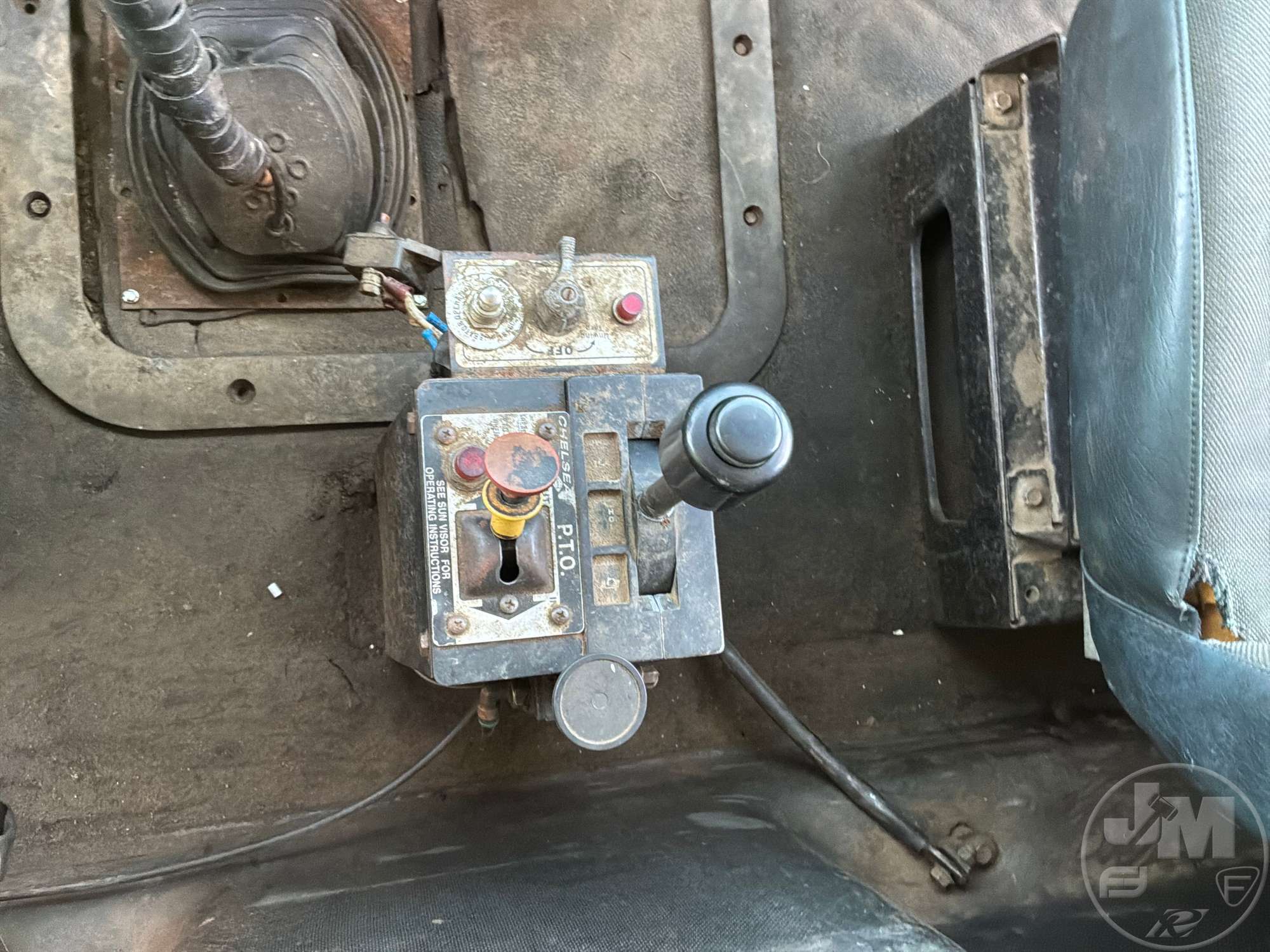 1993 Mack CH613