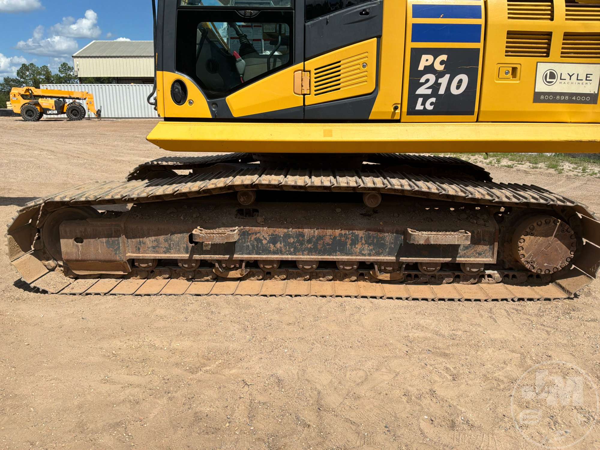 2019 Komatsu PC210LC-11