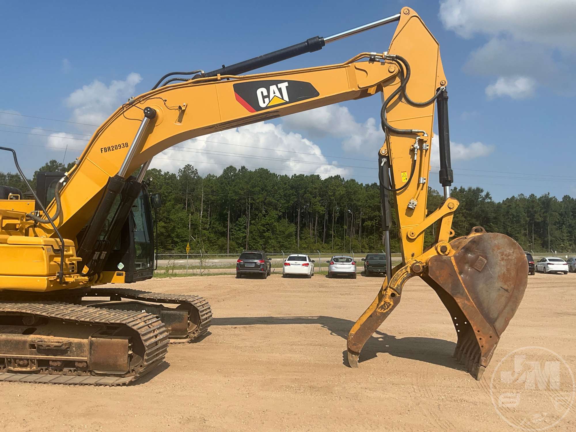 2019 Caterpillar 326F L