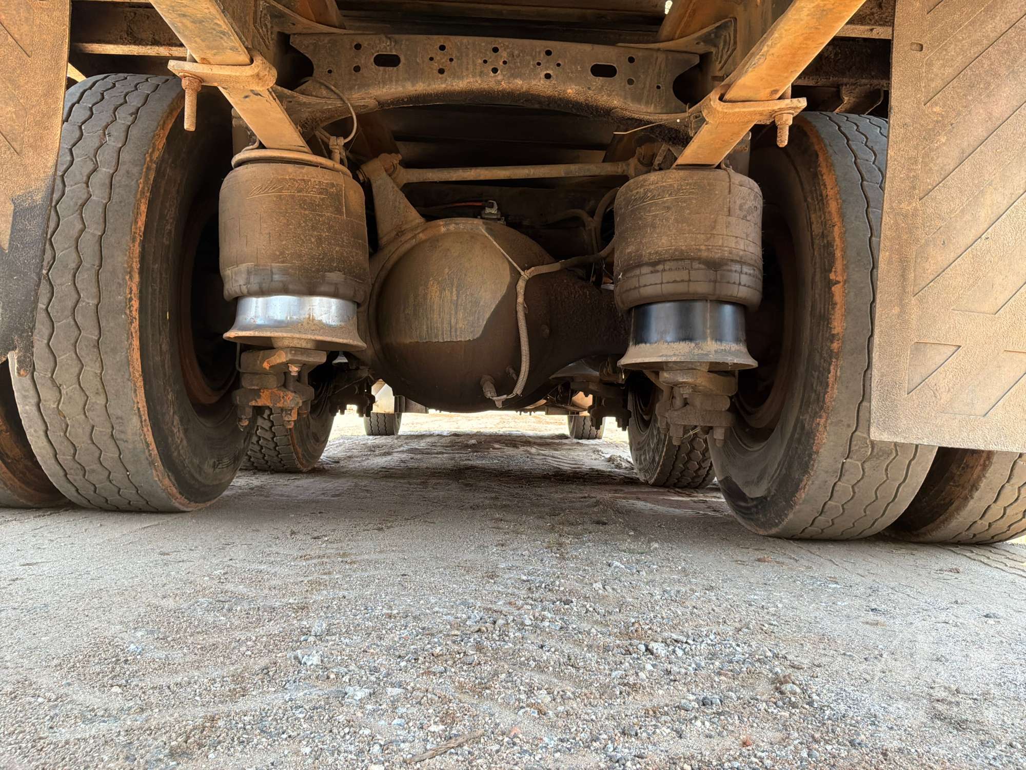 2005 Freightliner COLUMBIA