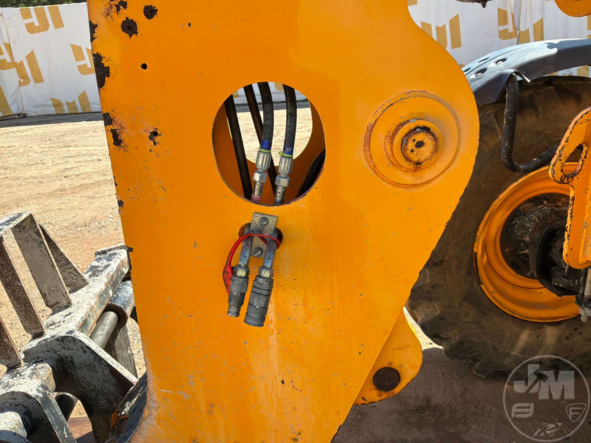 2018 JCB 509-42