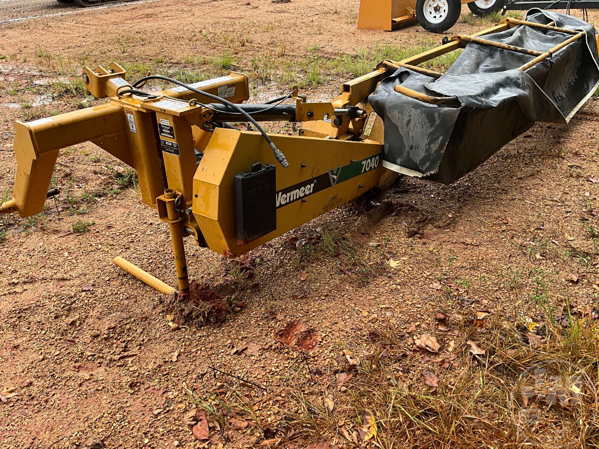 0 Vermeer M7040