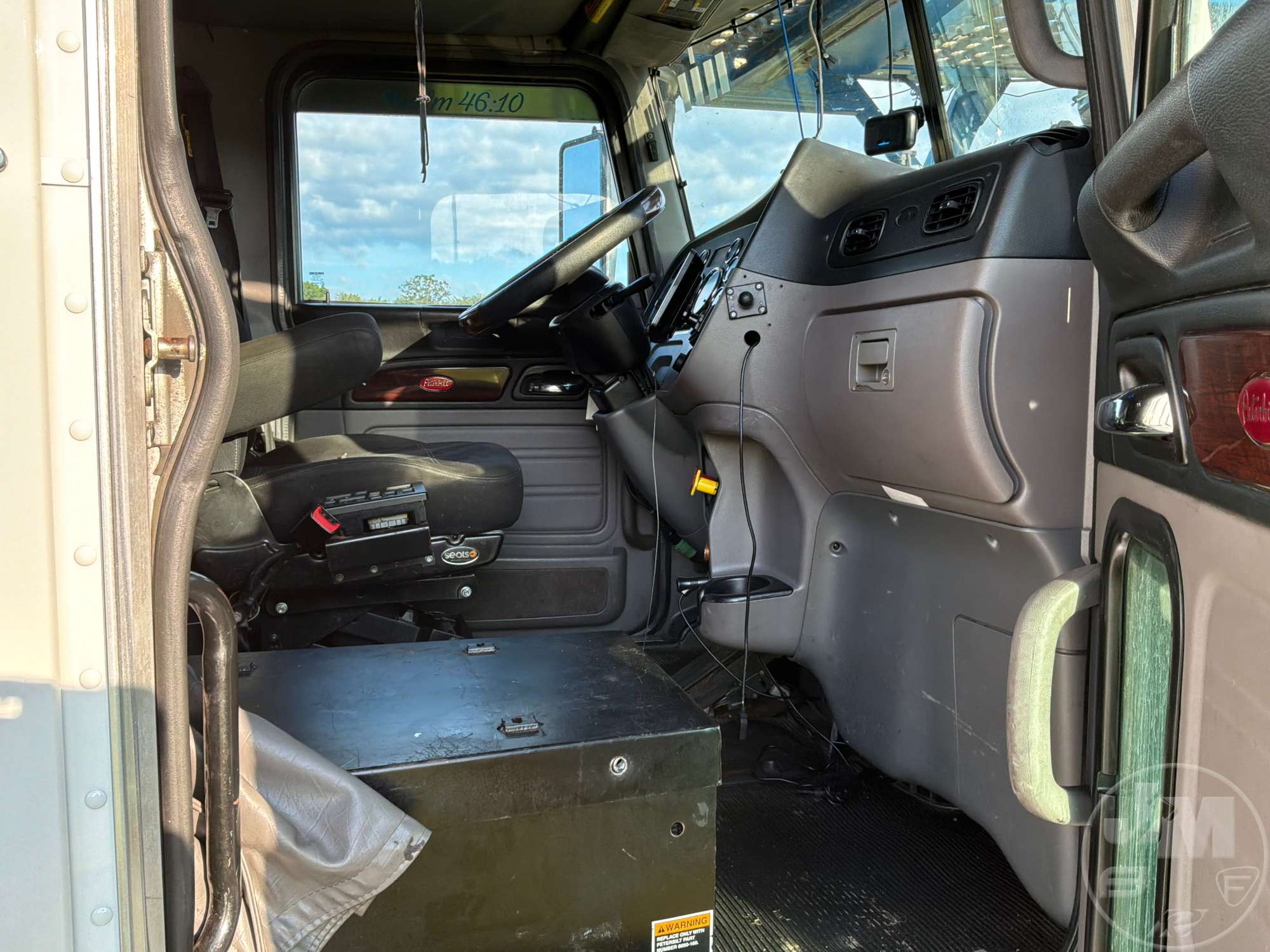 2016 Peterbilt 389