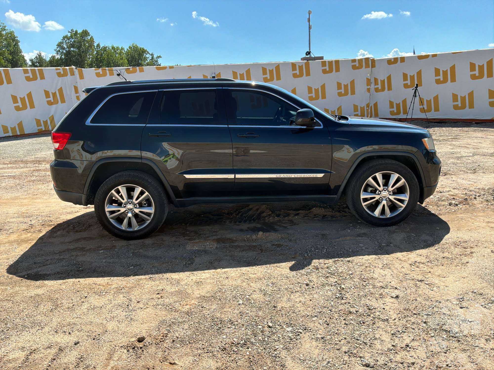 2012 Jeep GRAND CHEROKEE