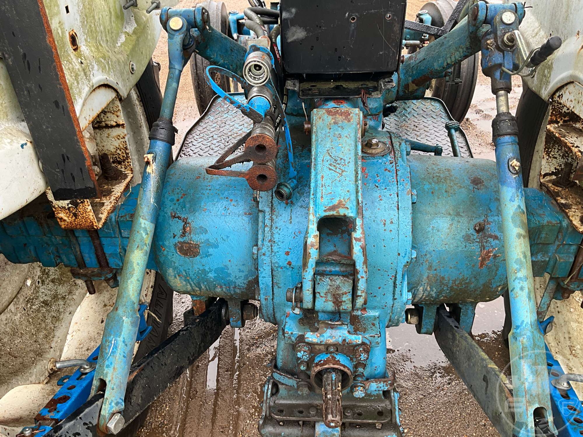 0 Ford 4000