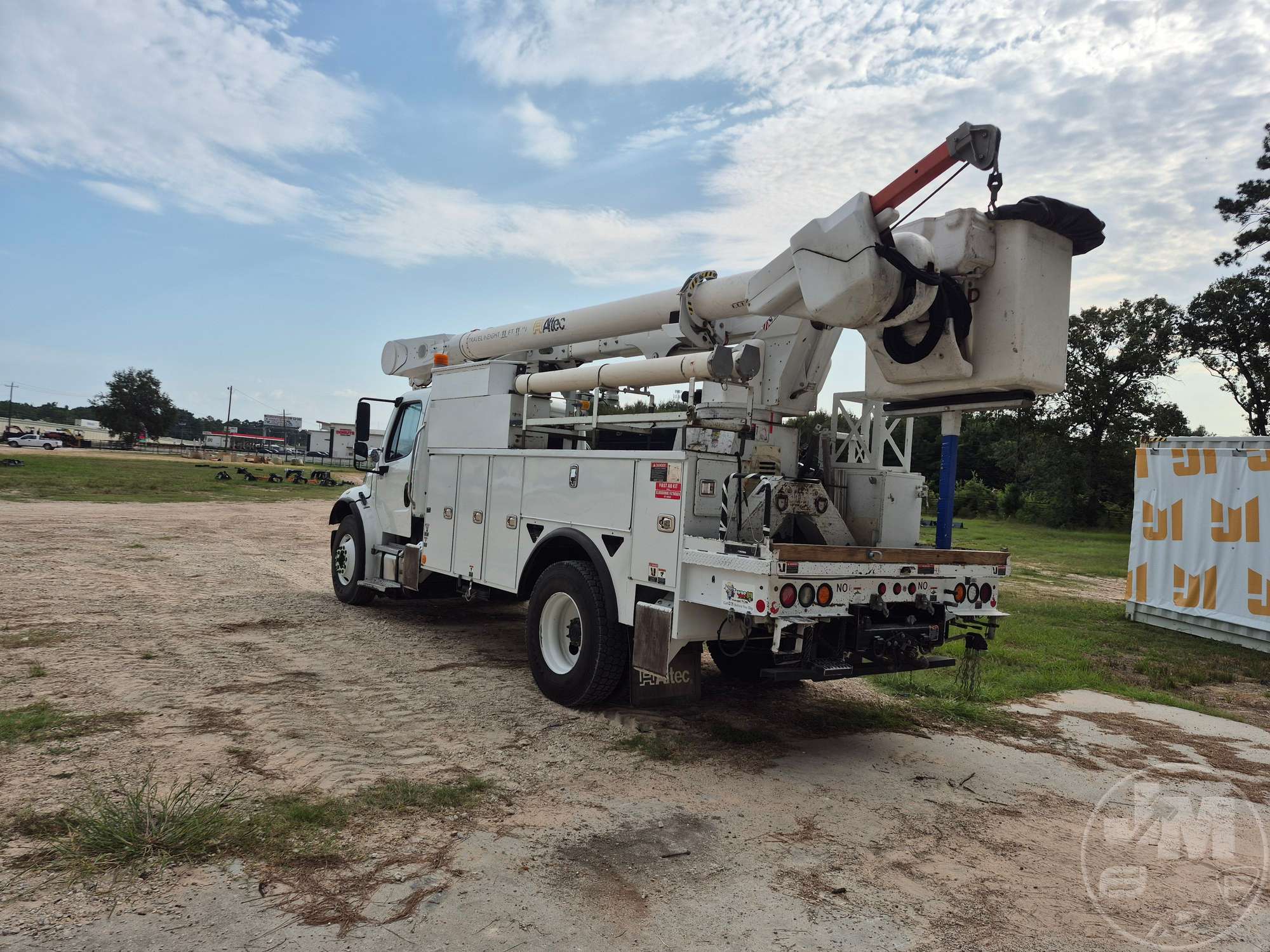 2016 Freightliner M2