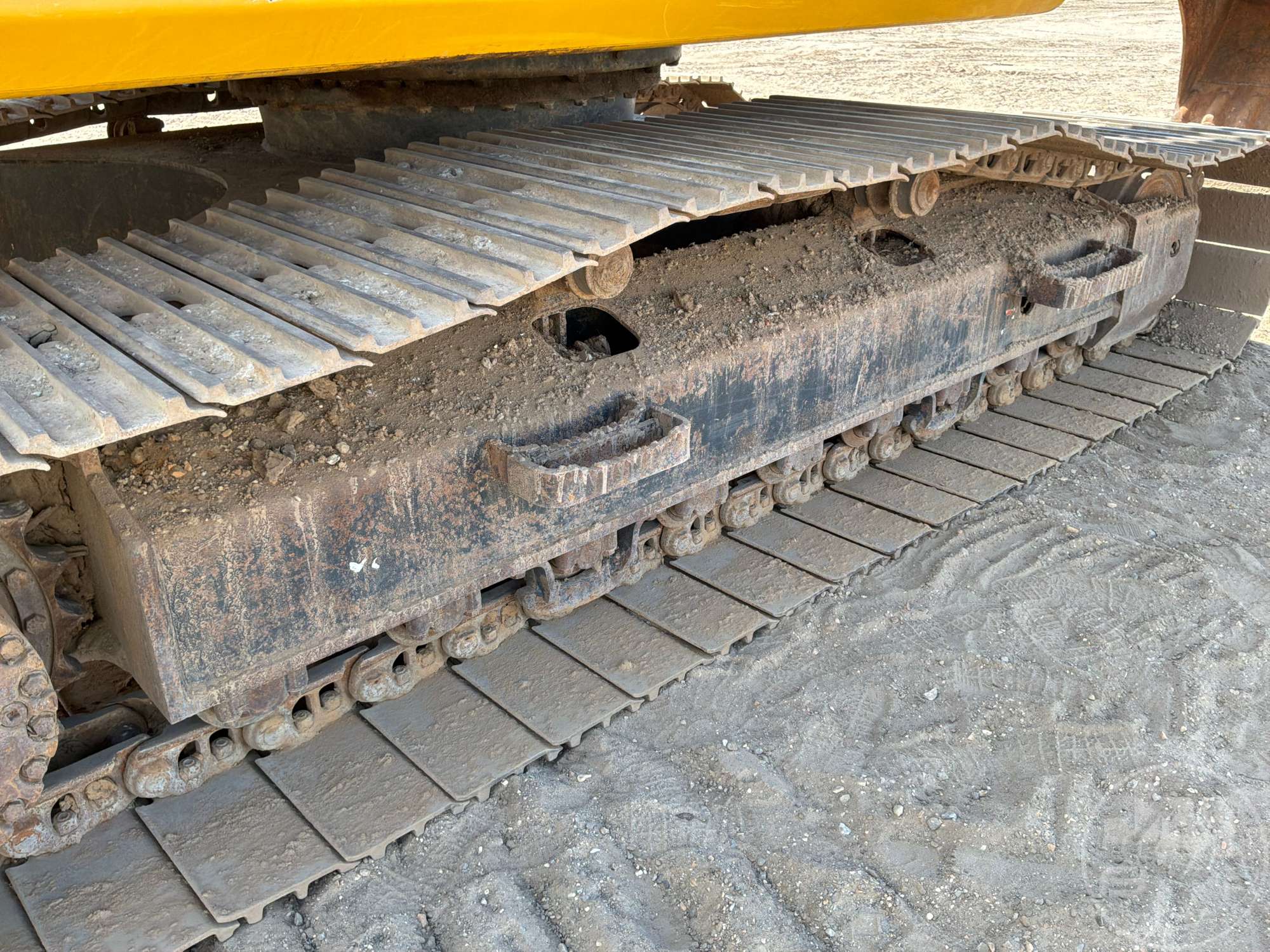 2019 Komatsu PC210LC-11
