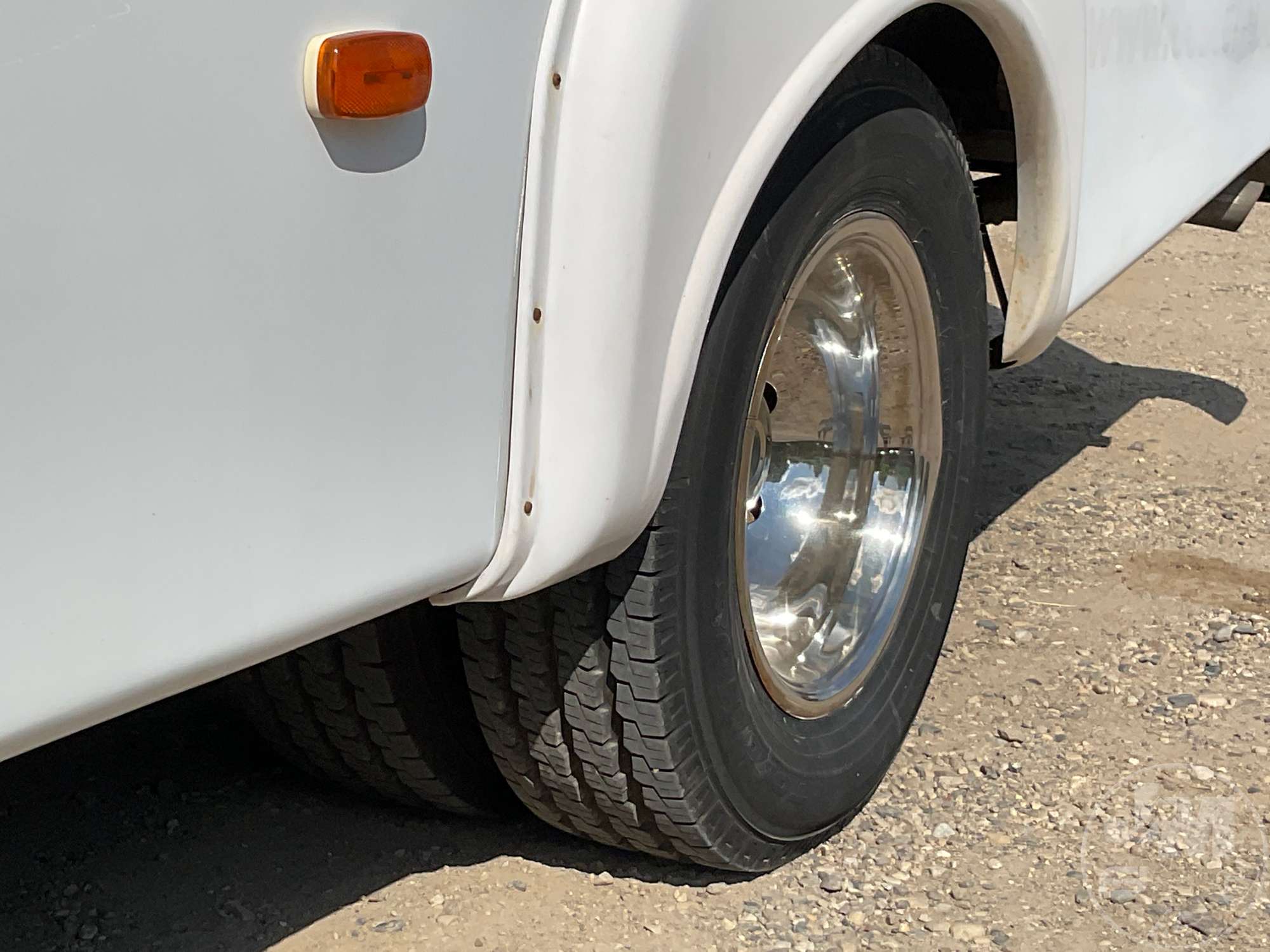 2006 Ford E-450