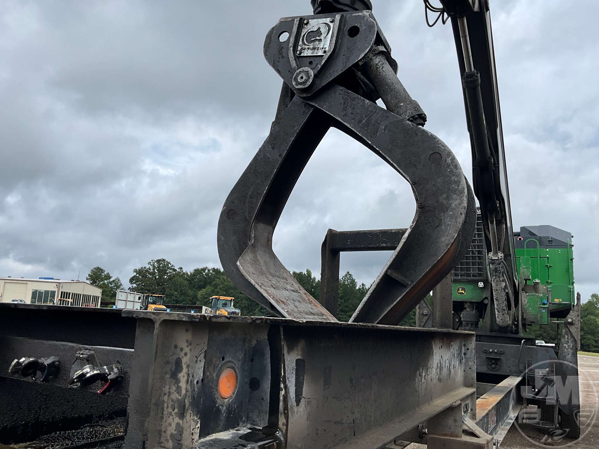 2021 John Deere 437E