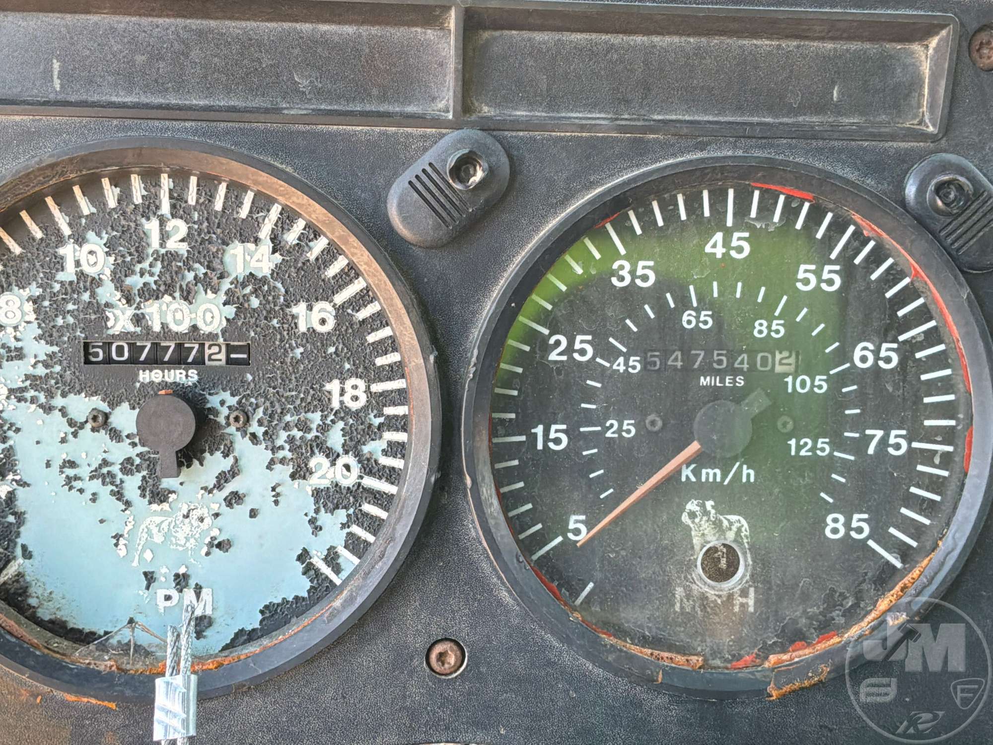 1993 Mack CH613