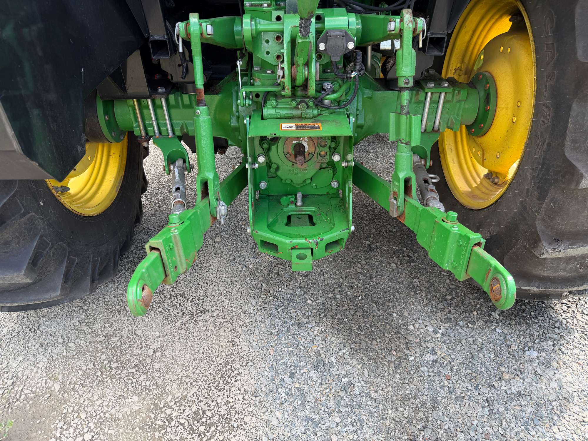 0 John Deere 5100E
