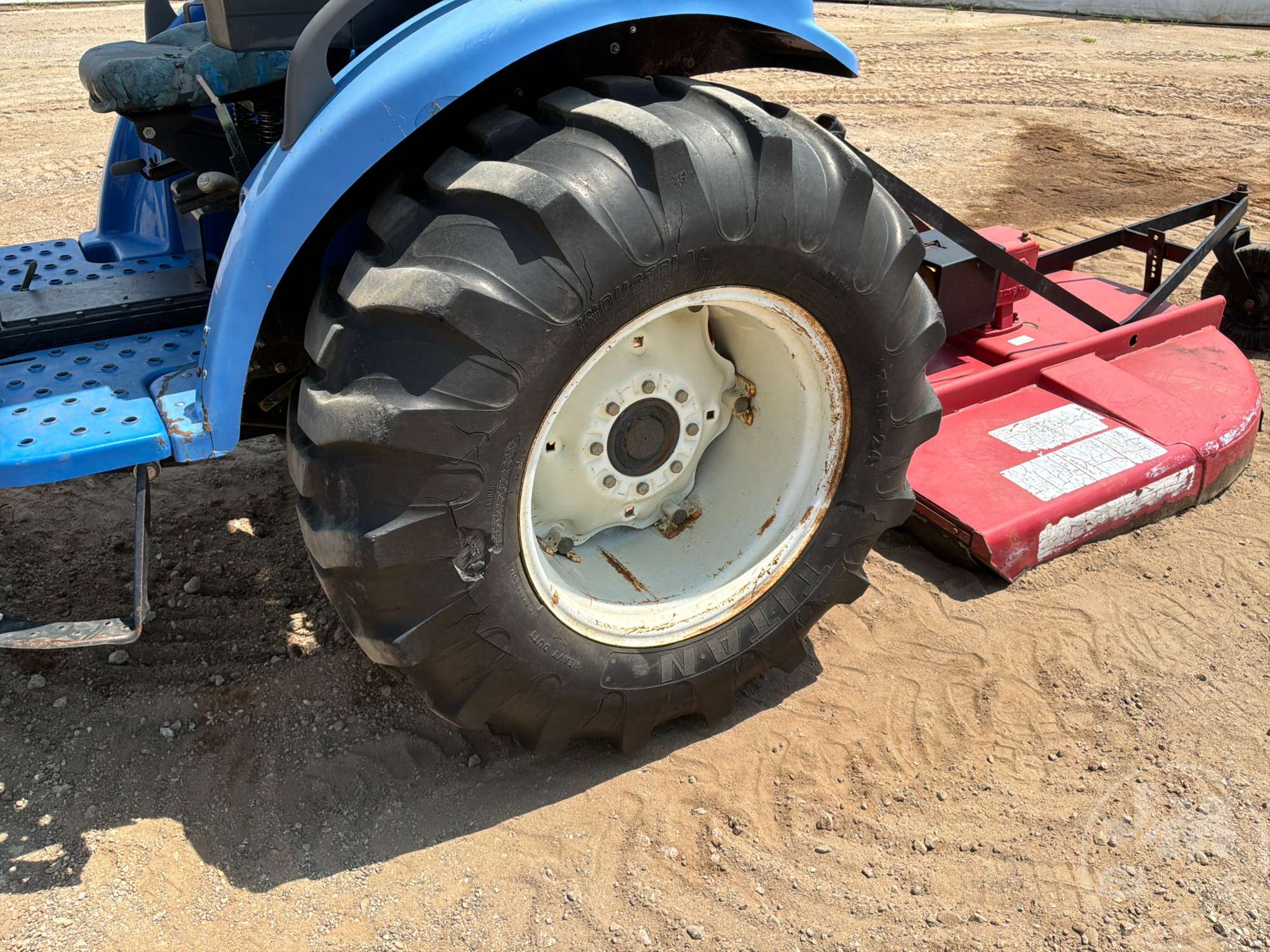 2004 New Holland TC35A