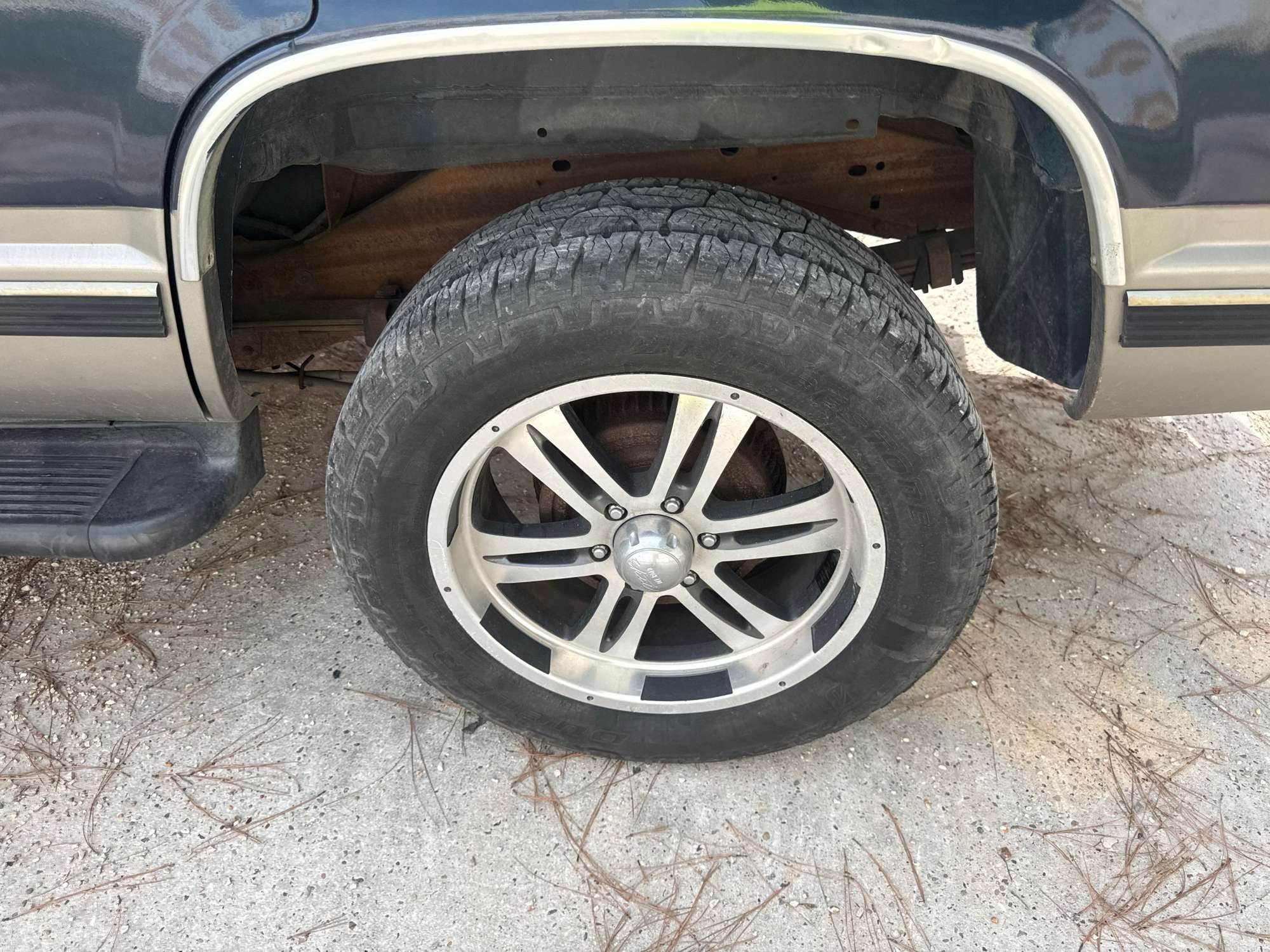 1999 Chevrolet TAHOE